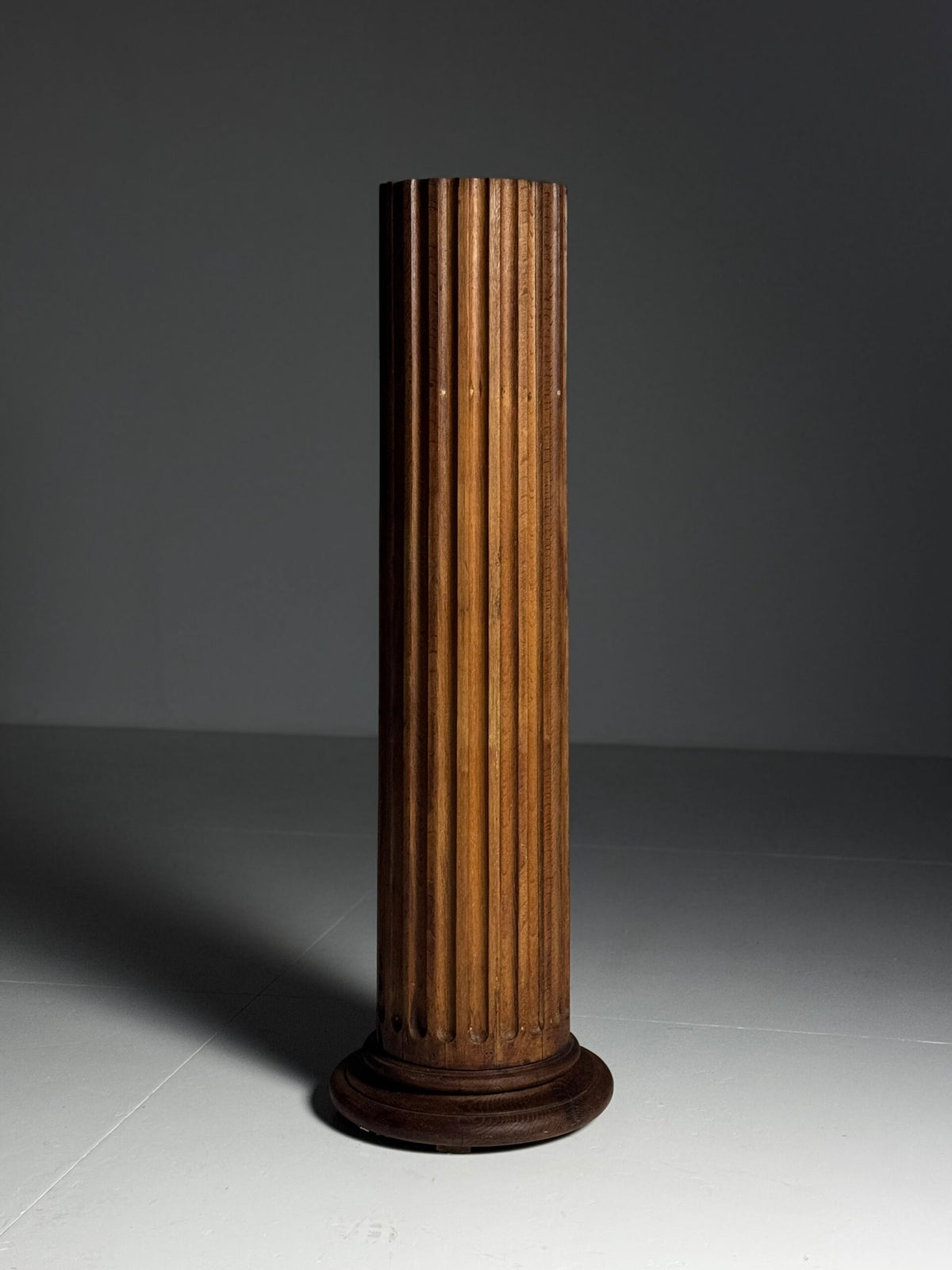 French Solid Oak Column Pedestal, Mid 20th Century, photo 1
