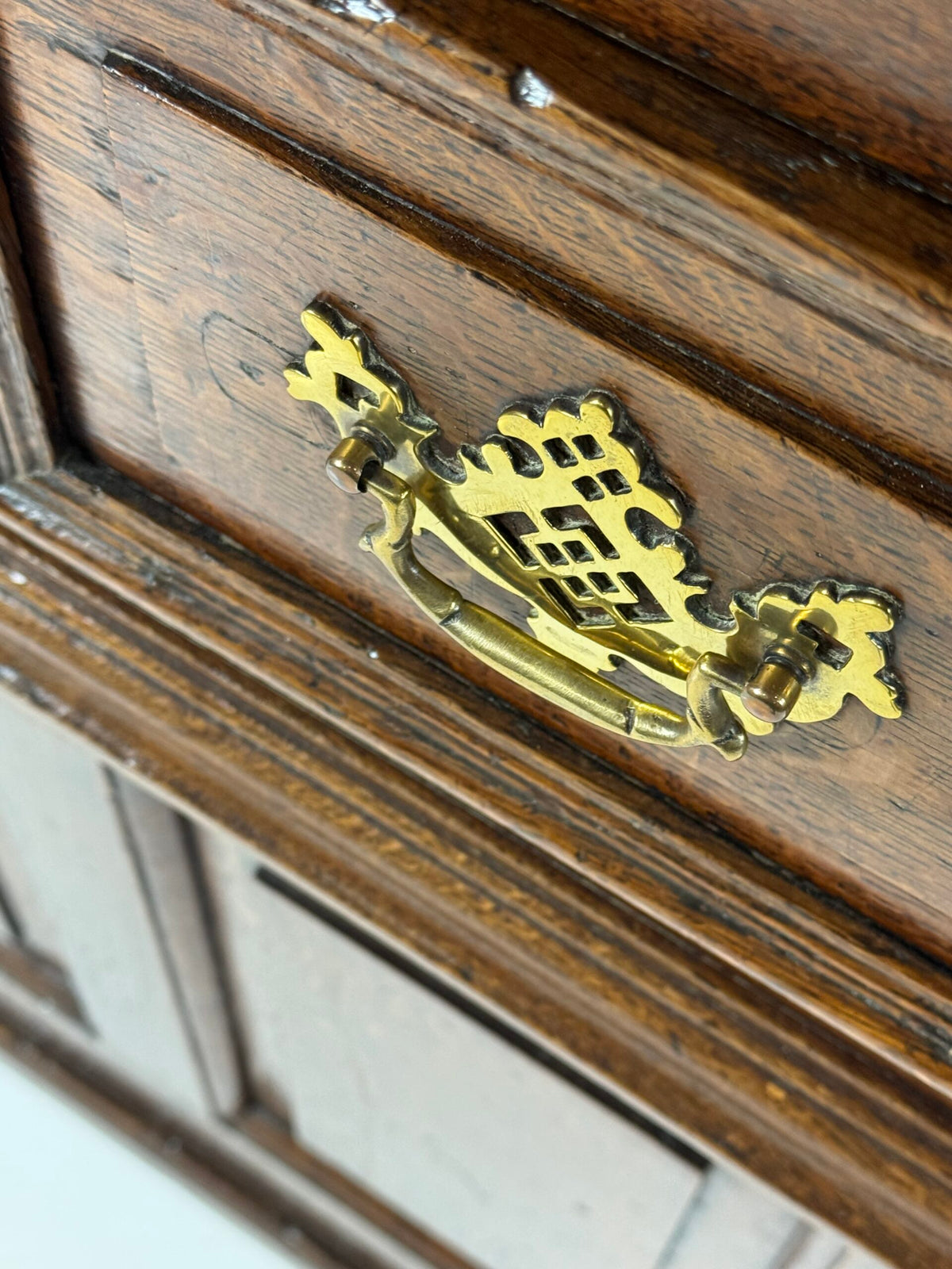 Extra Long English Oak Dresser, c. 1720, 302 cm, photo 23