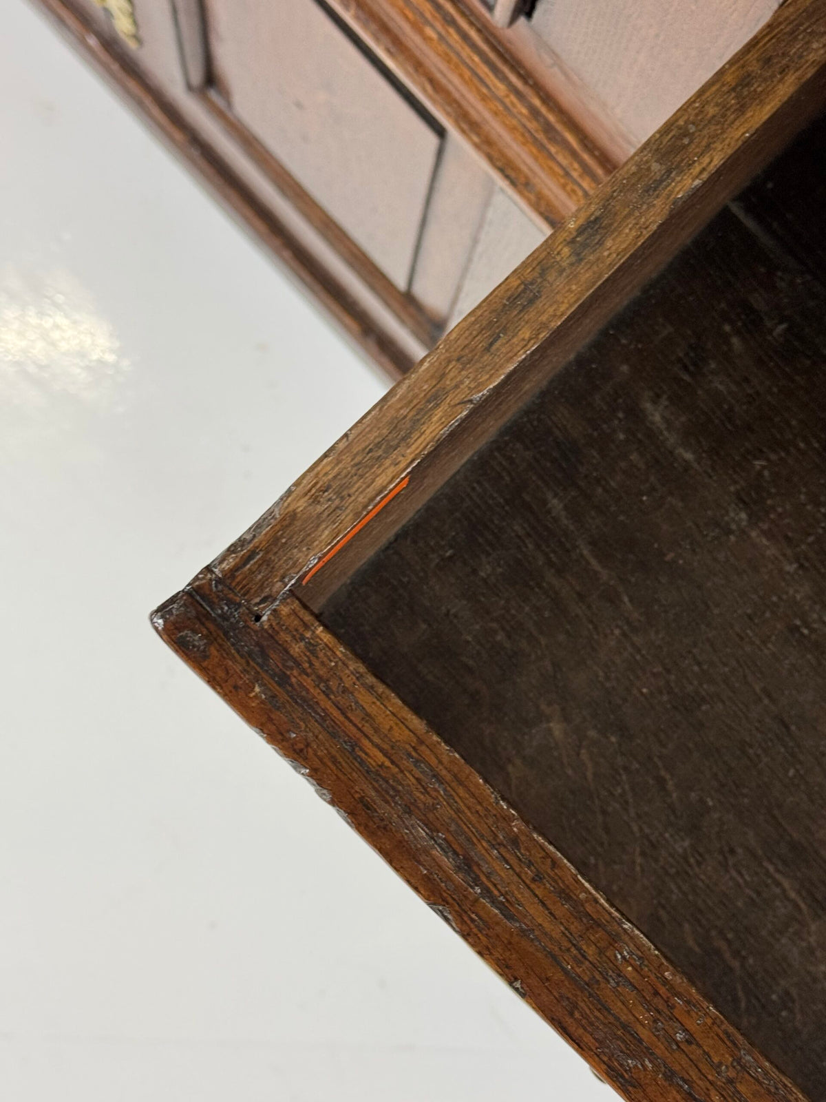 Extra Long English Oak Dresser, c. 1720, 302 cm, photo 22