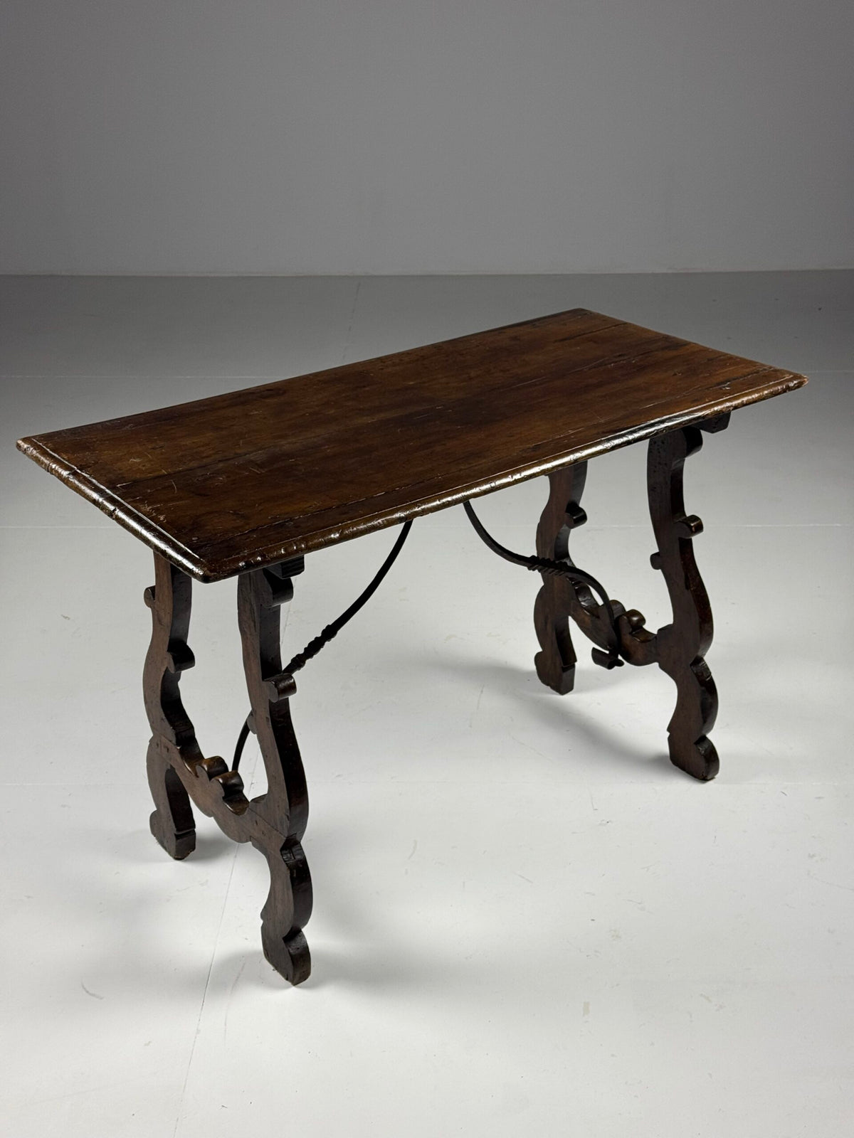 Italian Walnut Console Table, 18th Century, photo 20