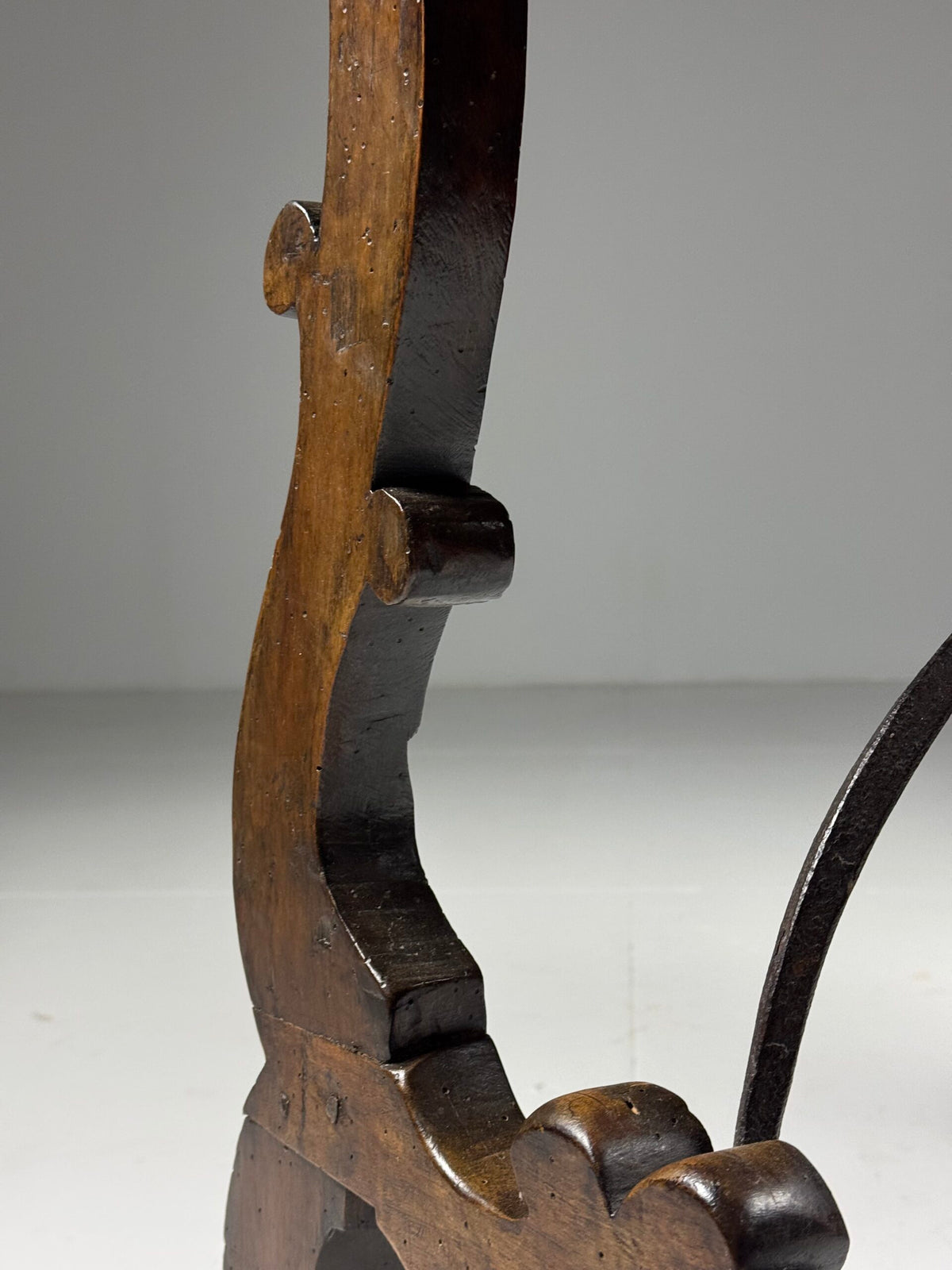Italian Walnut Console Table, 18th Century, photo 16