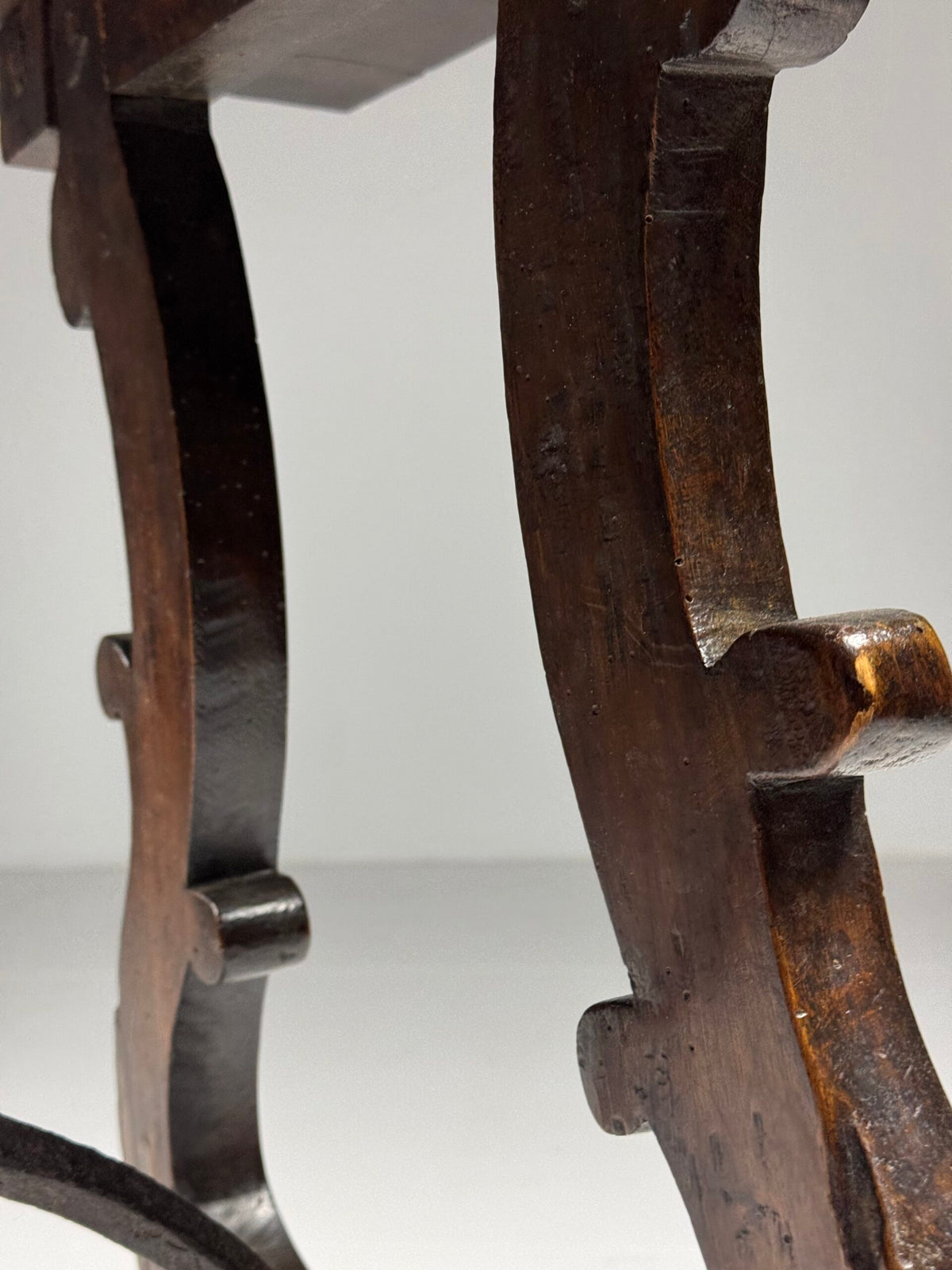 Italian Walnut Console Table, 18th Century, photo 12
