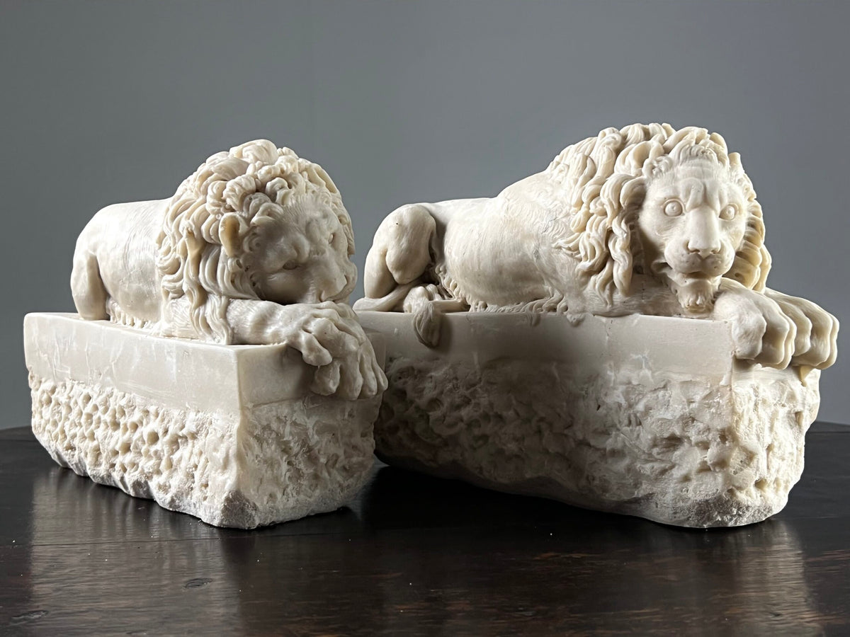 Pair of Marble Dust Canova Lions, Early 20th Century, photo 6