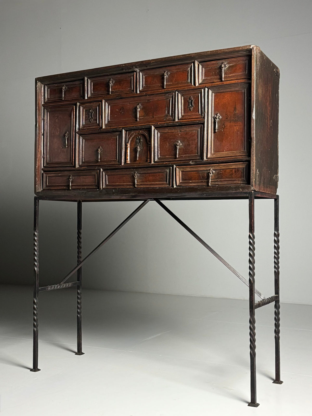 Spanish Walnut Vargueno, c. 1700, photo 13