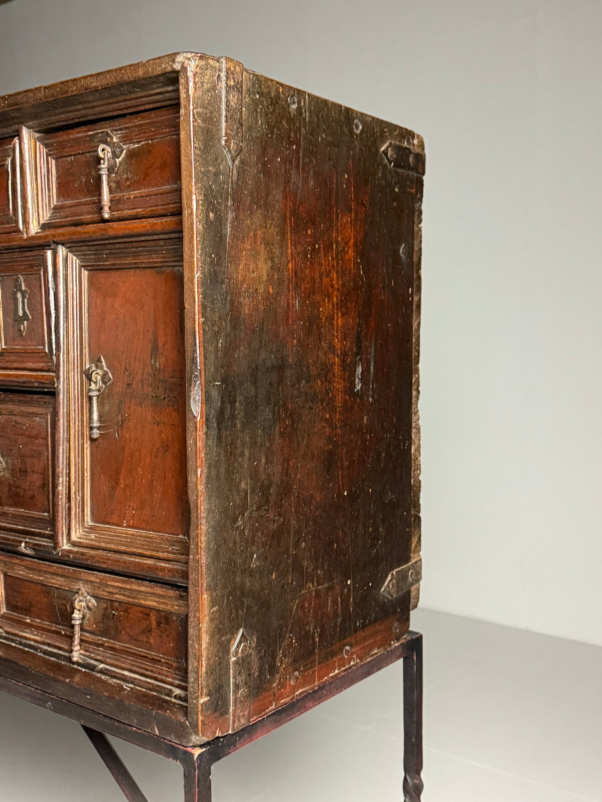 Spanish Walnut Vargueno, c. 1700, photo 27