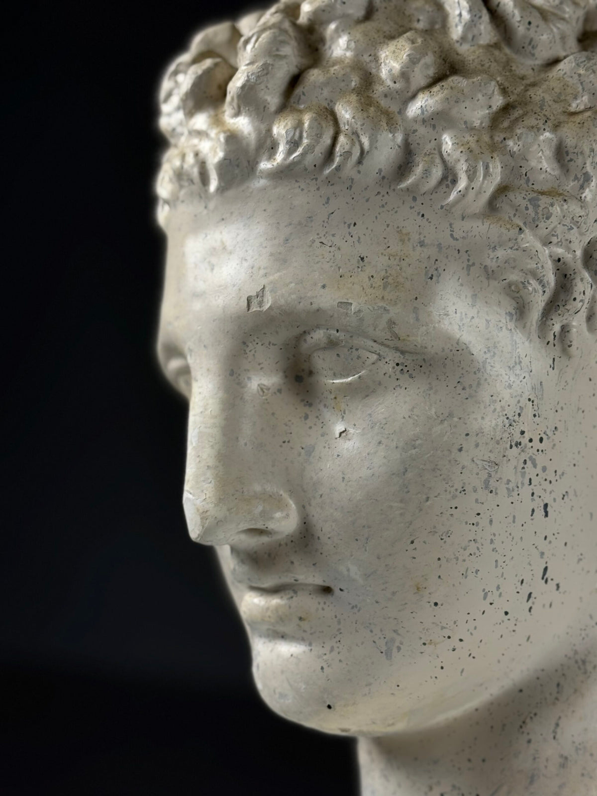 Plaster Head of the God Hermes, photo 1