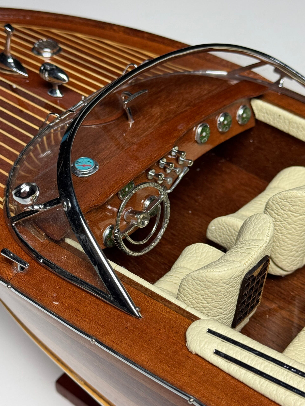 Riva Aquarama Scale Model Boat, 1:12, photo 8