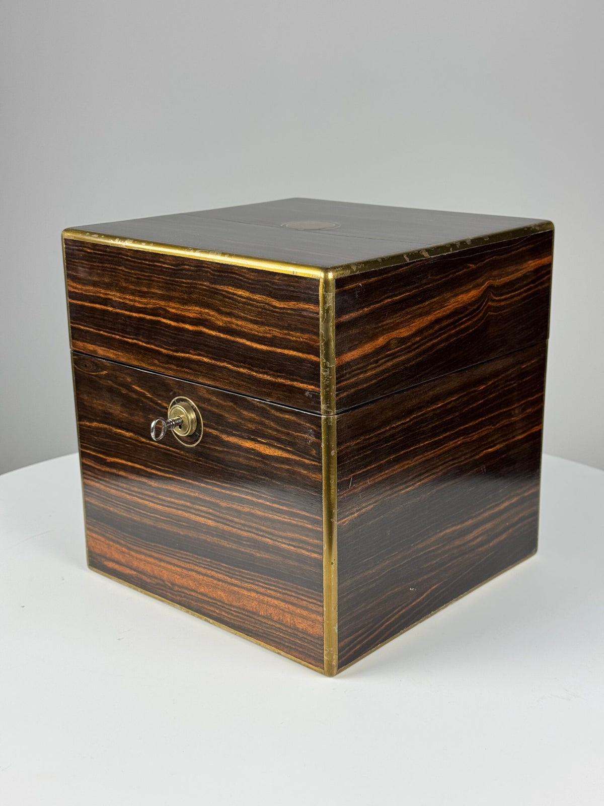 Late 19th Century Decanter Box with Bramah Lock, photo 10