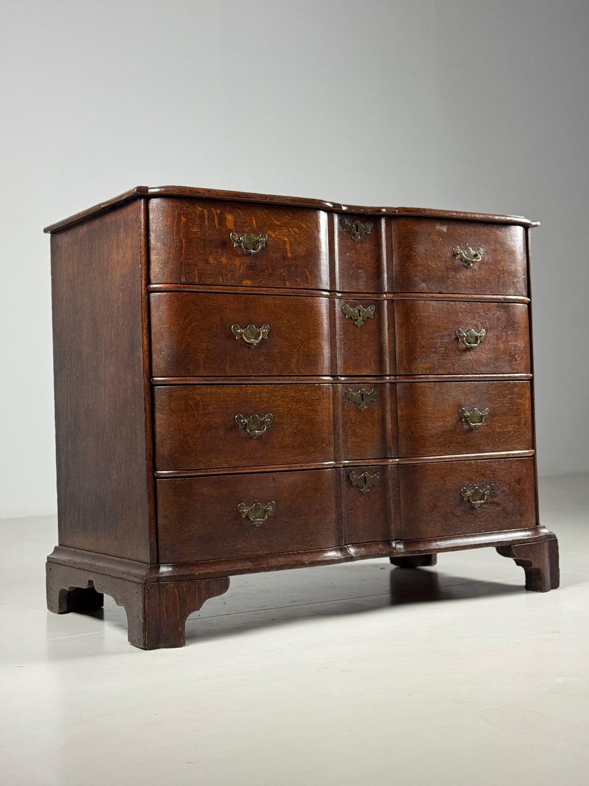 Dutch Oak Serpentine Chest of Drawers, c. 1760, photo 17