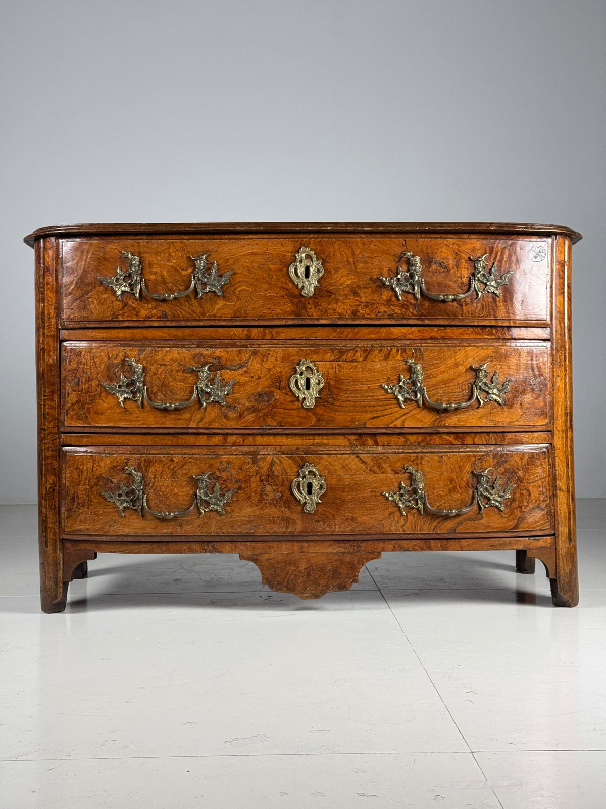Large French Commode with Three Drawers, 18th Century, photo 2