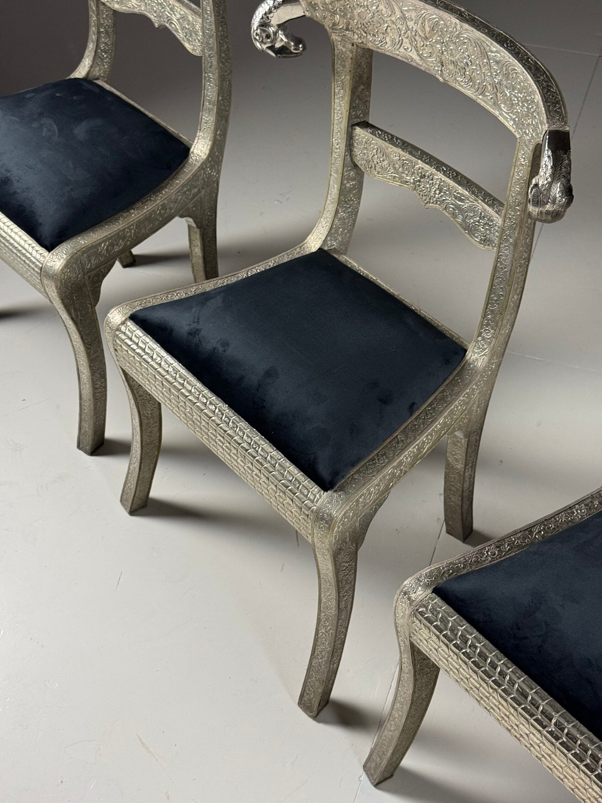 Set of Four Anglo-Indian Dowry Chairs with Tin Cladding, photo 29