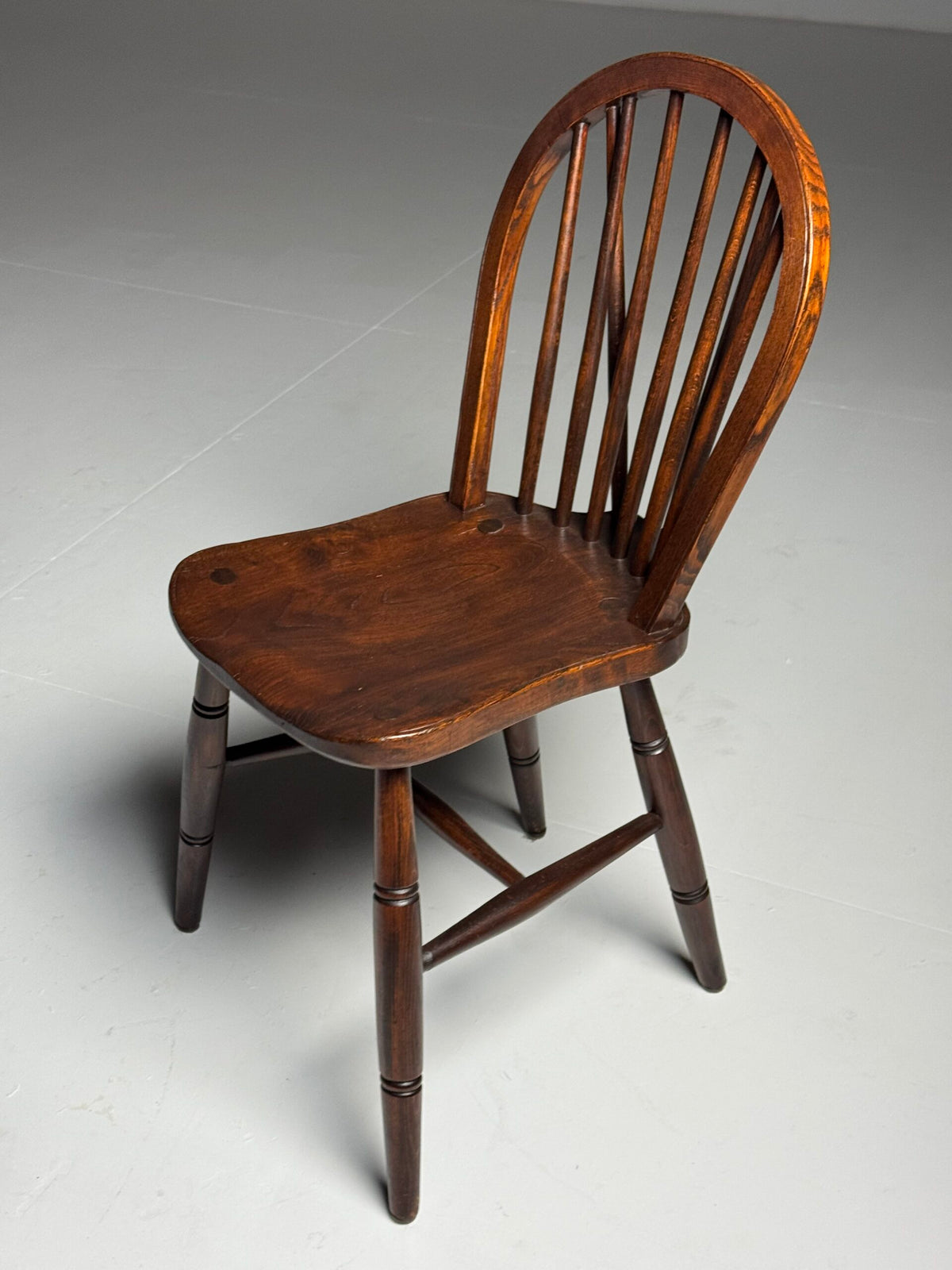 Set of Four English Windsor Spindle Back Chairs, Early 20th Century, photo 12