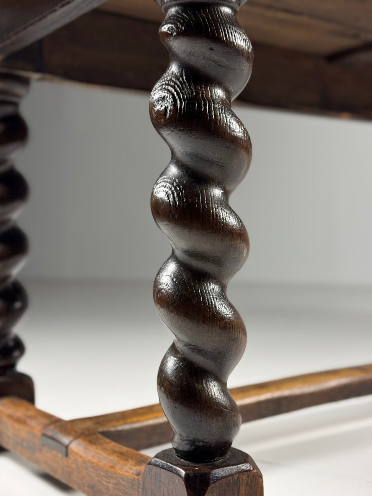 English Oak Dining Table with Turned Legs, c. 1800, photo 22