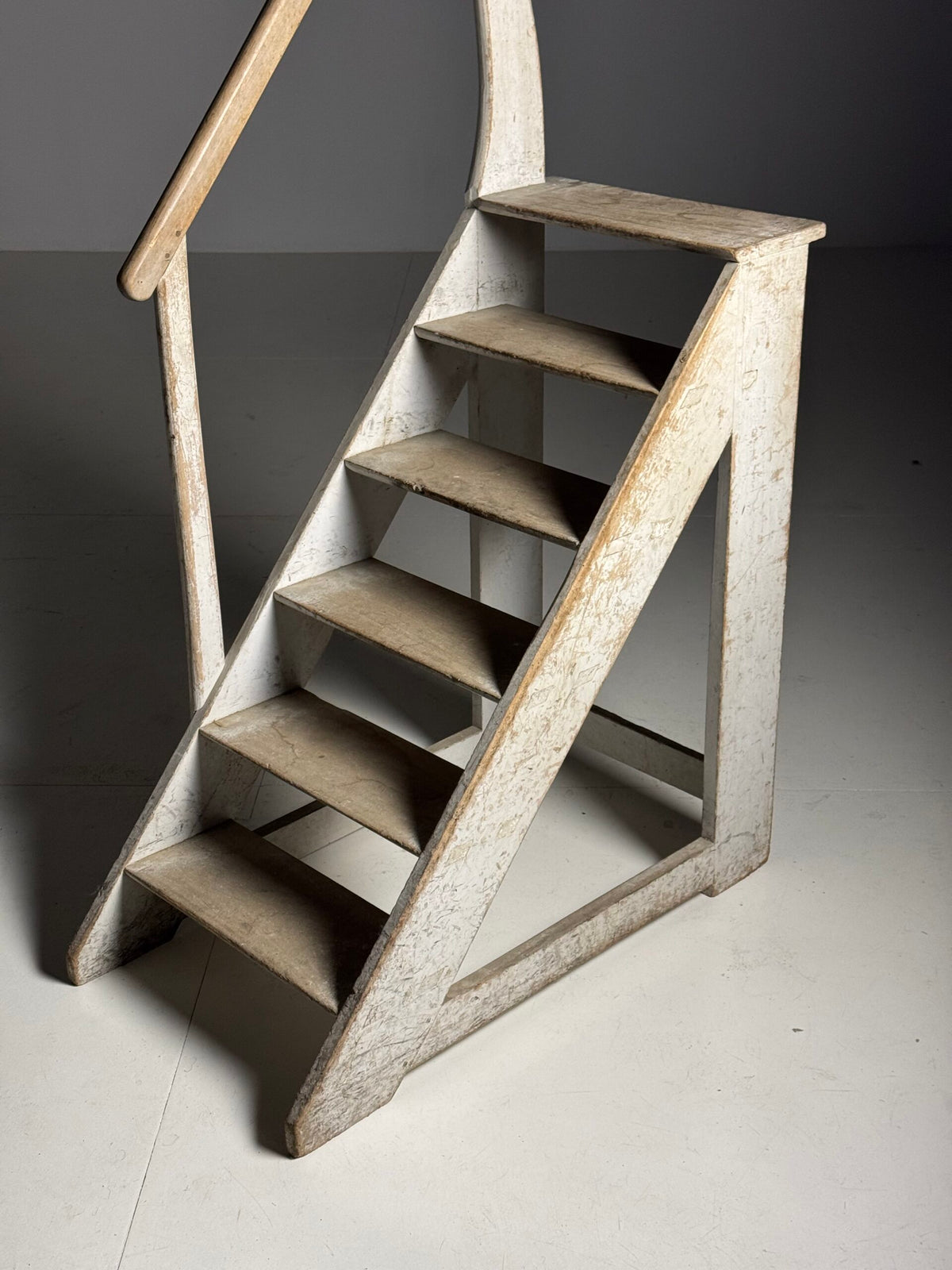 French Library Steps in Original Grey Paint, Early 20th Century, photo 21