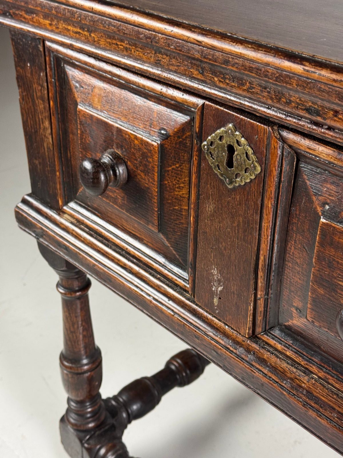 English Oak Dresser Base, c. 1800, photo 7