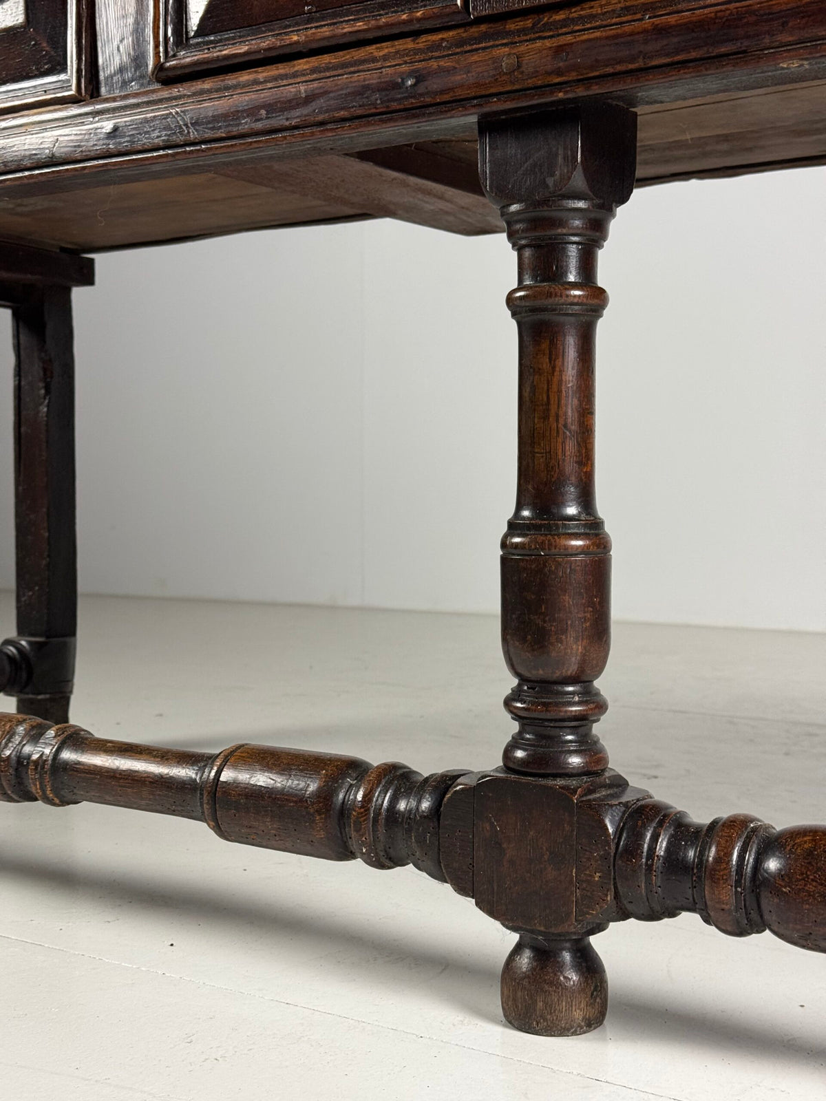 English Oak Dresser Base, c. 1800, photo 15
