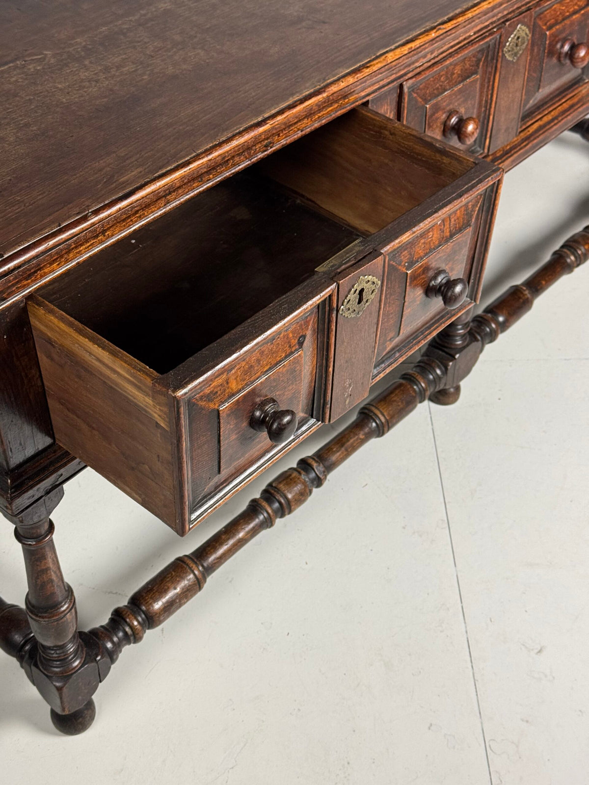 English Oak Dresser Base, c. 1800, photo 6