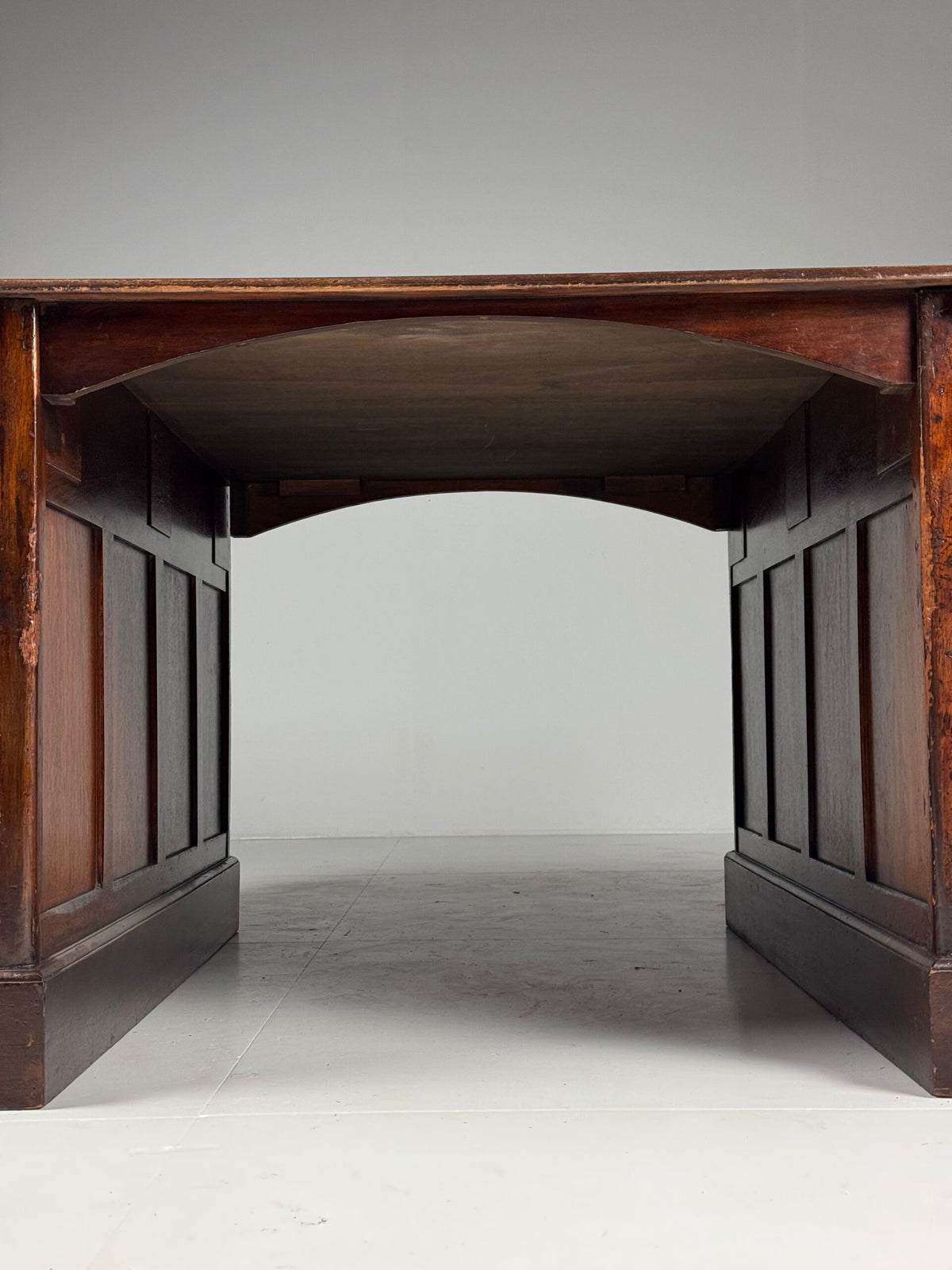 English Partner Desk with Green Leather Top, Mid 20th Century, photo 6