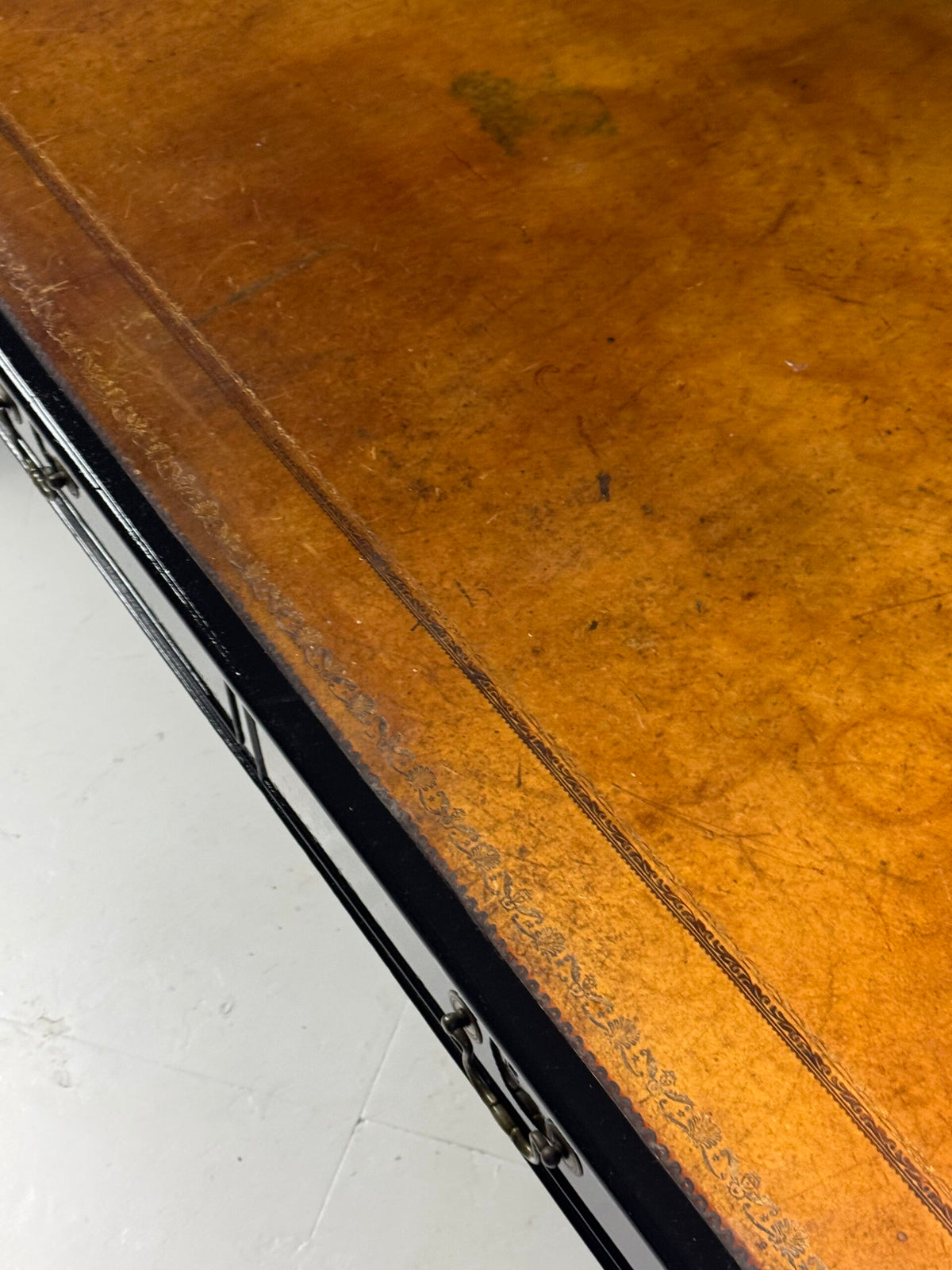 English Black Lacquered Mahogany Writing Table, Late 19th Century, photo 9