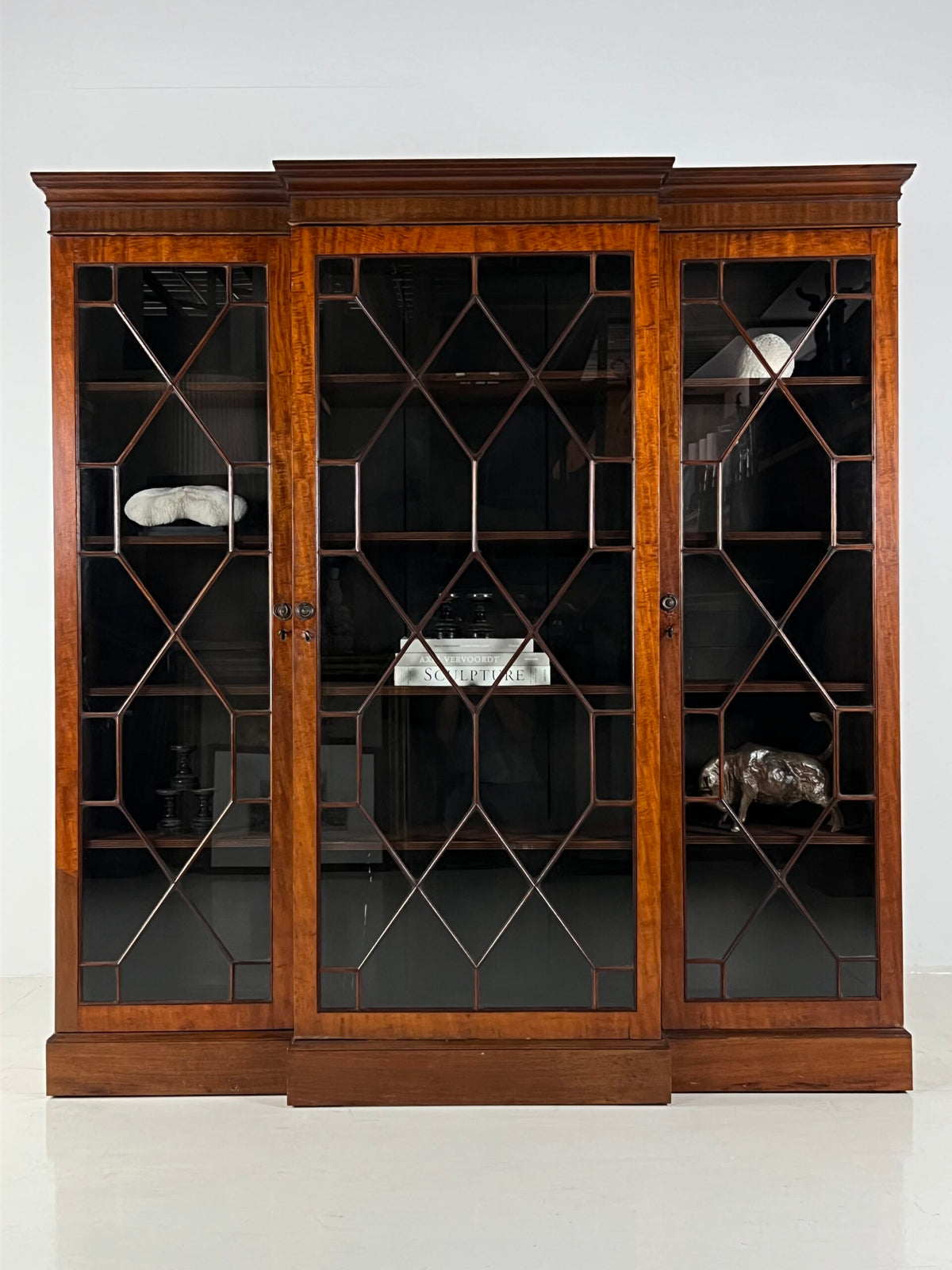 English Mahogany Breakfront Display Cabinet, 19th Century, photo 11