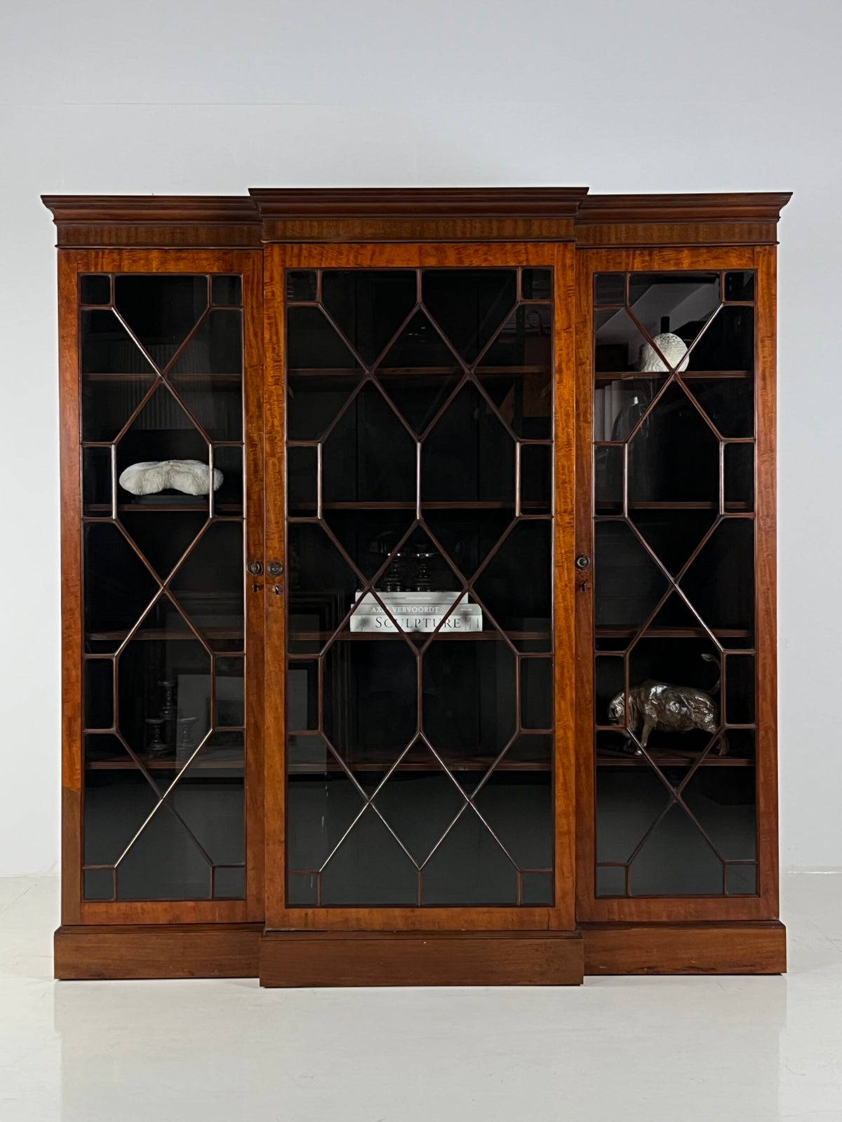 English Mahogany Breakfront Display Cabinet, 19th Century, photo 13