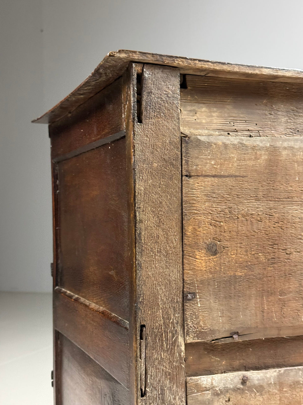 English Oak Chest of Drawers, c. 1690, photo 3
