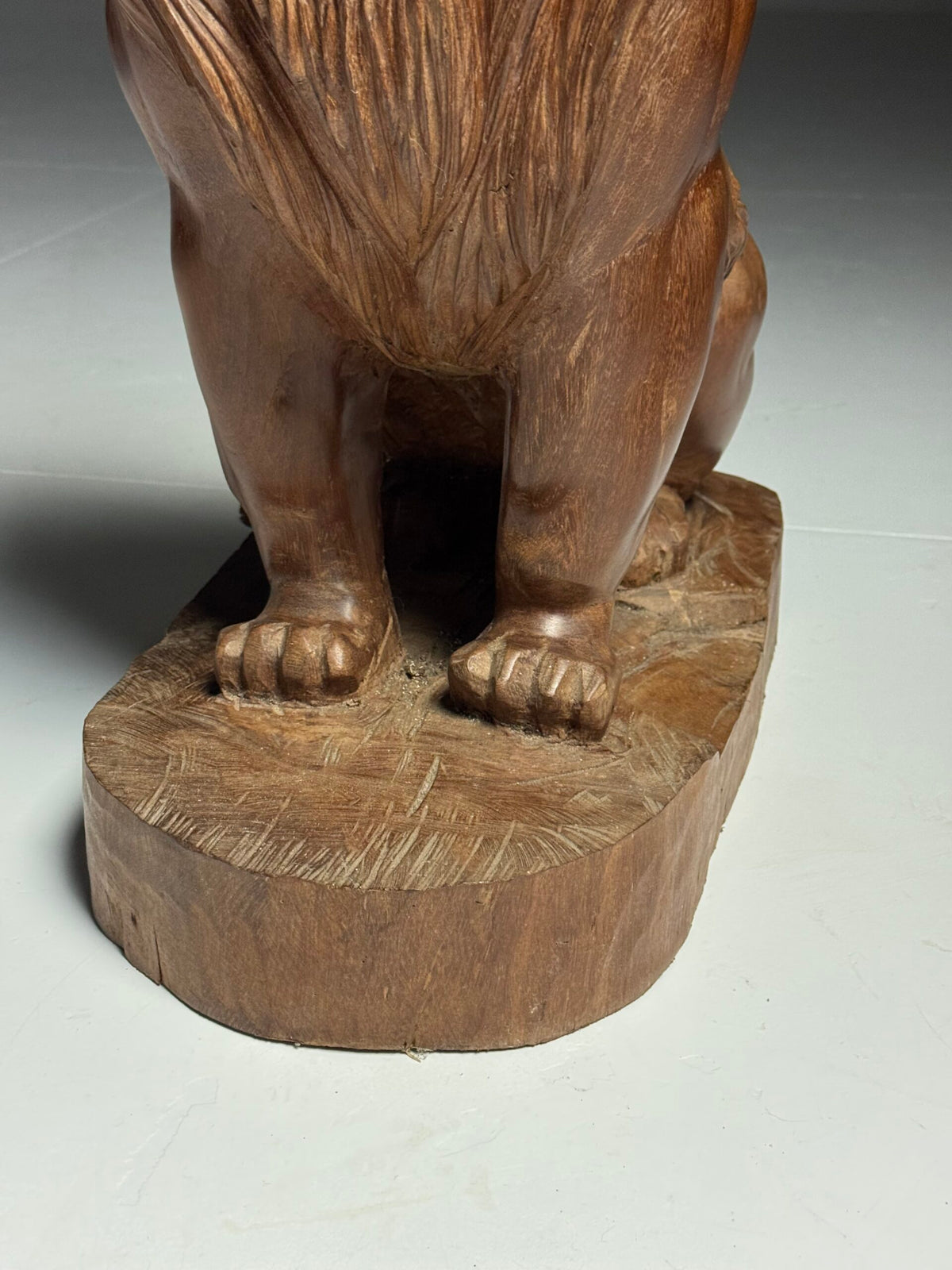 Large Carved Wooden Seated Lion, South East Asia, Late 20th Century, photo 5