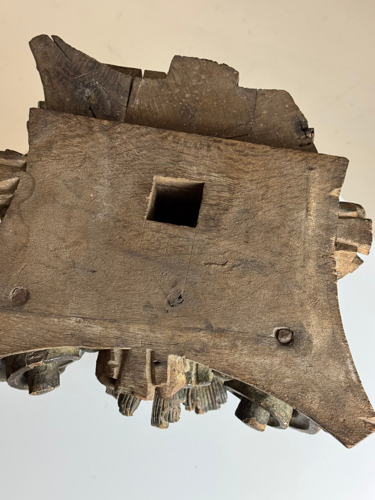 Hand Carved Oak Capital, France, 18th Century, photo 4