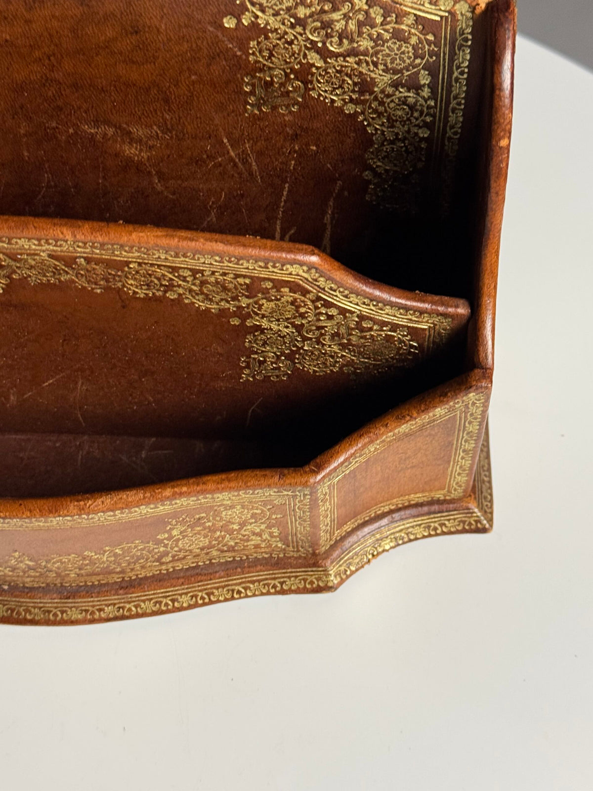 French Leather Desk Organiser with Gilt Decoration, 20th Century, photo 7
