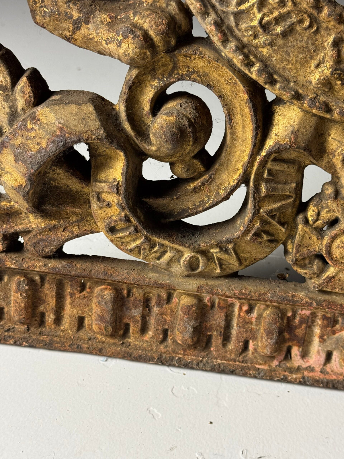 19th Century Cast Iron Coat of Arms, photo 18