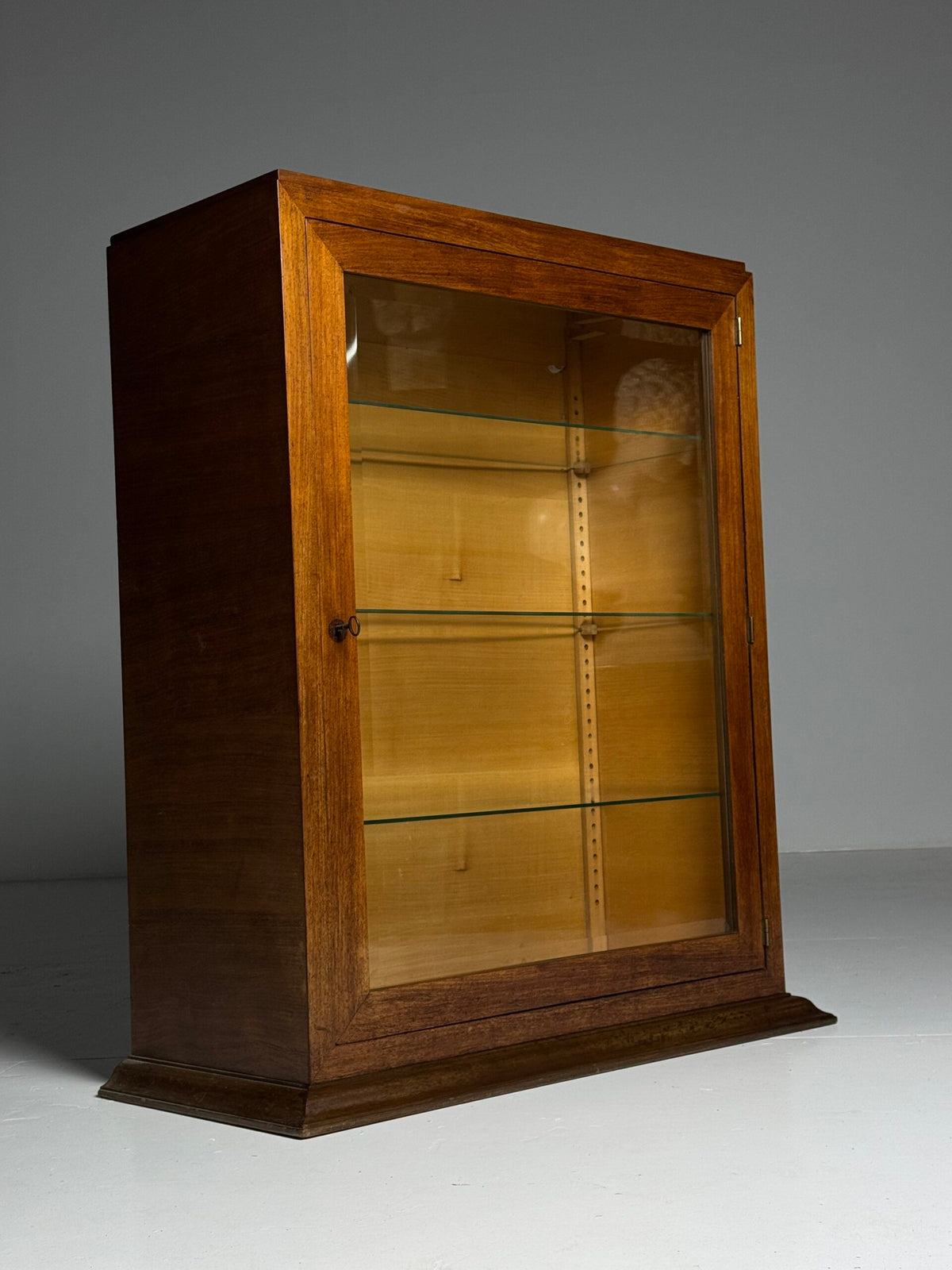 Art Deco Style Display Cabinet with Glass Shelves, 1940 to 1950, photo 6