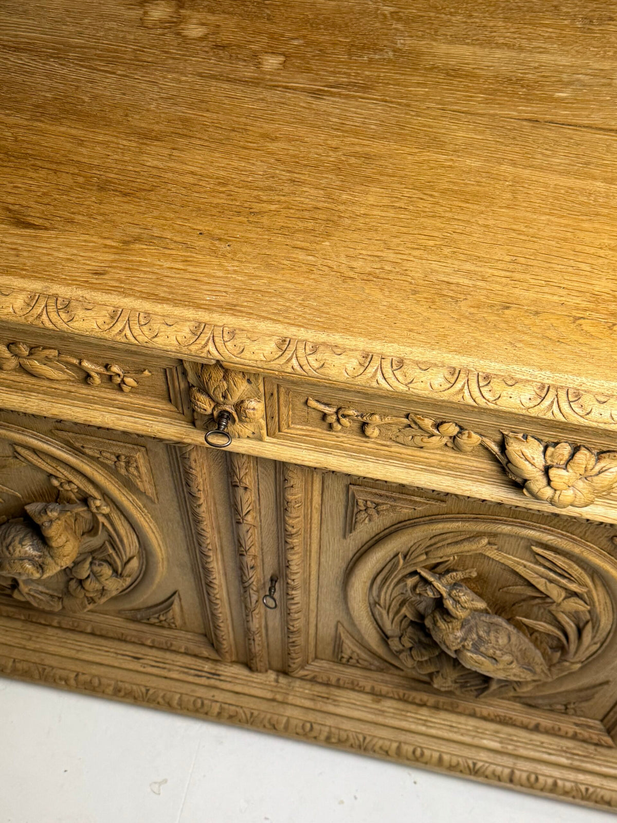 Belgian Carved Oak Buffet from Liege, 19th Century, photo 16