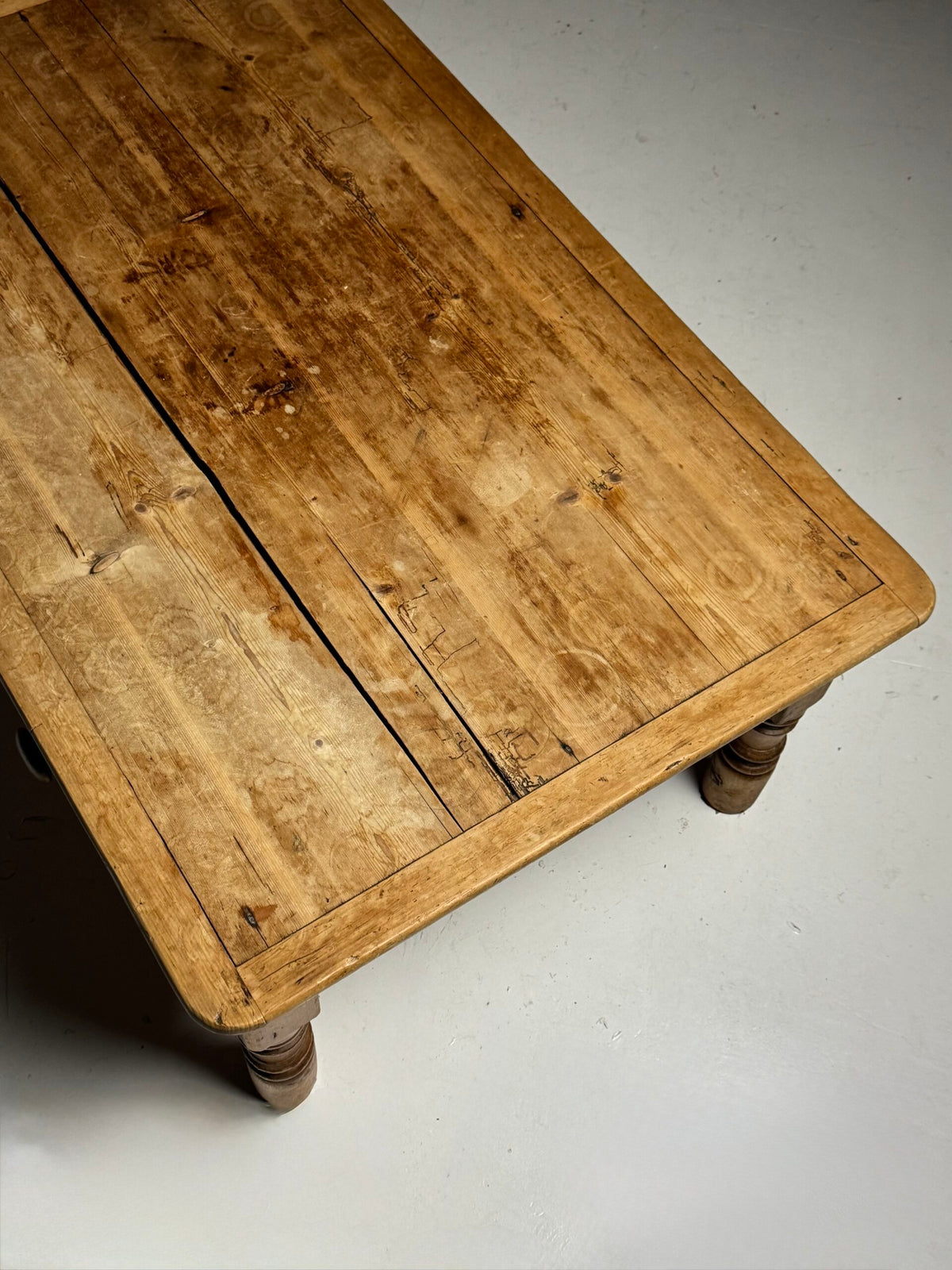 English Pine Farmhouse Coffee Table, 19th Century, photo 4