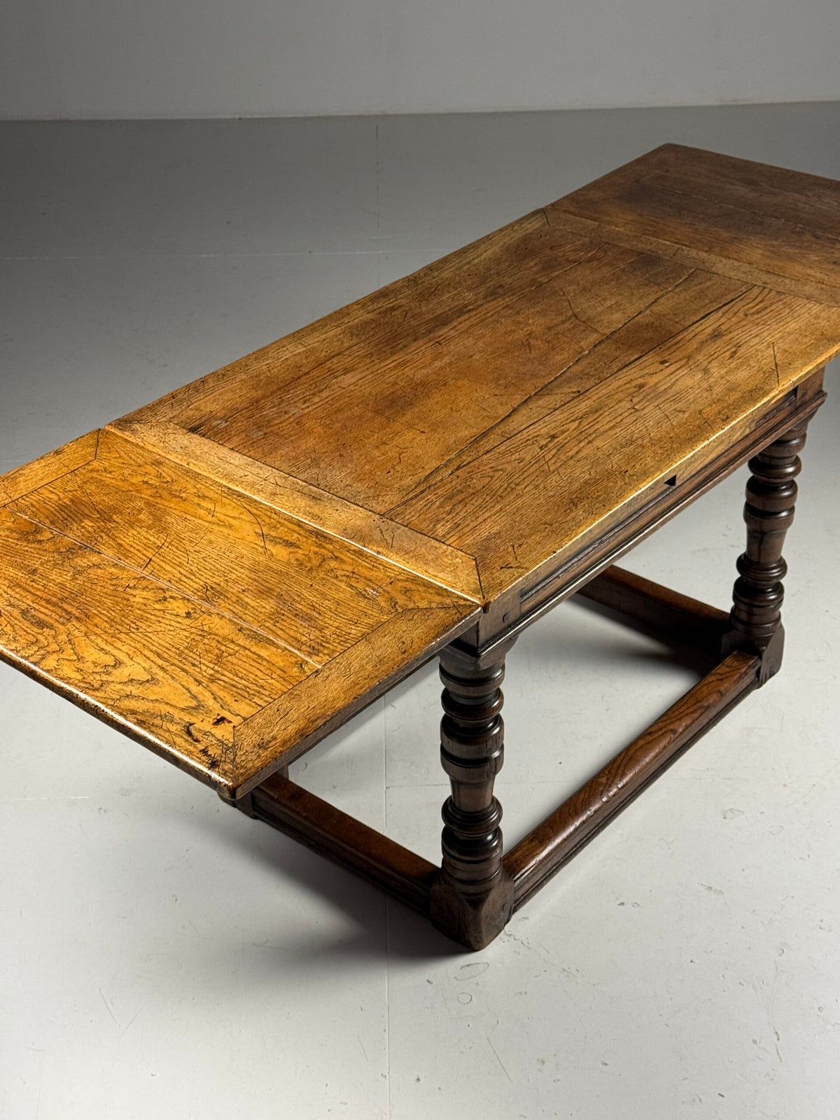 English Oak Extending Table, circa 1700, photo 8