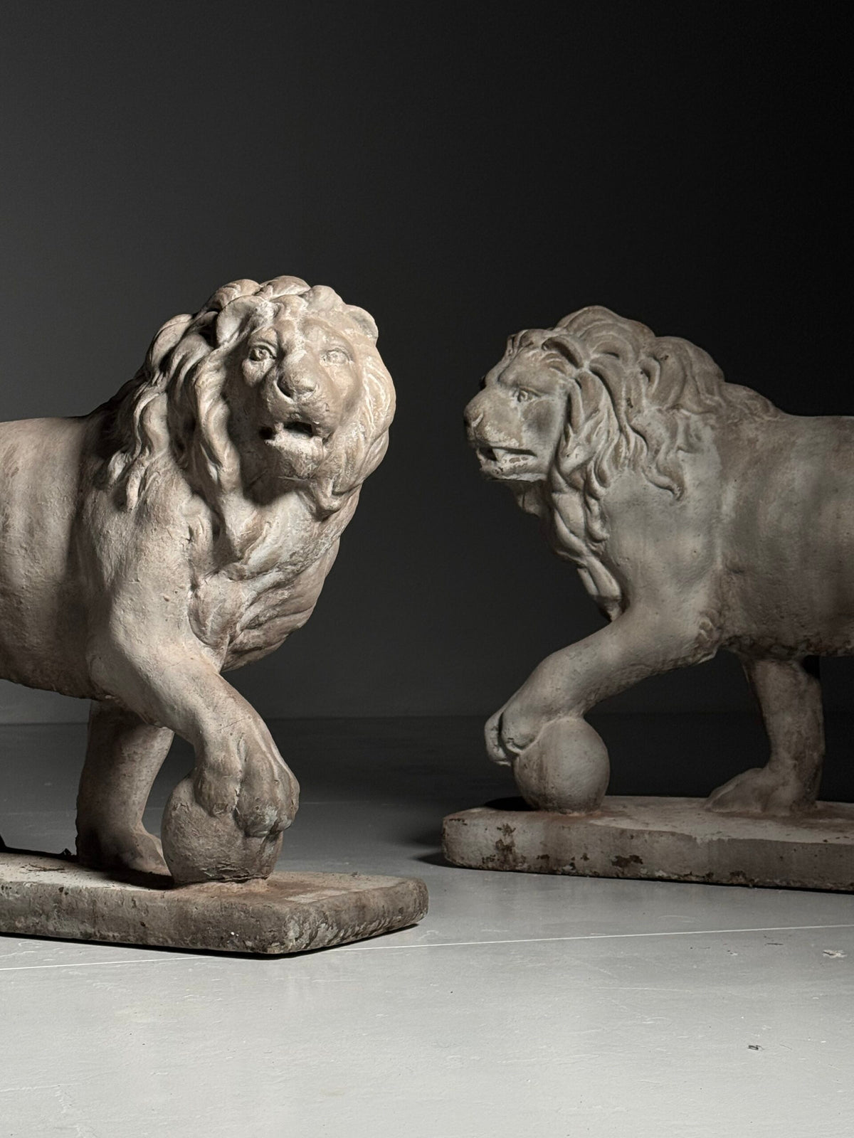 Pair of Composite Stone Medici Lions, Mid to Late 20th Century, photo 1
