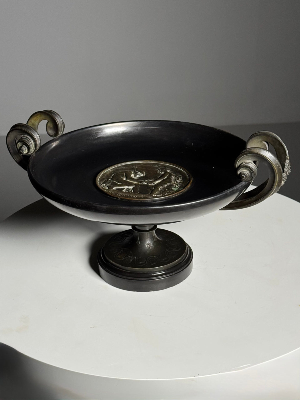Bronze and Slate Tazza by Ferdinand Levillain, c. 1860, photo 2