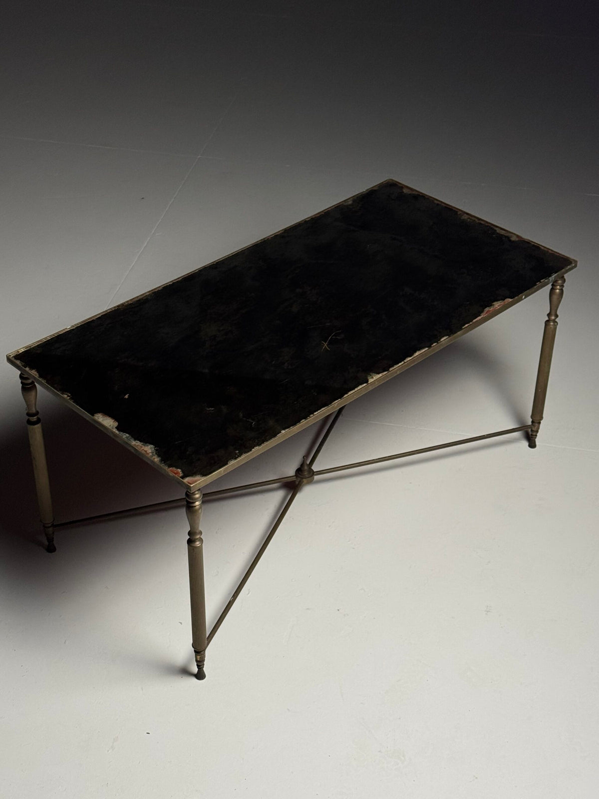 Mid Century Coffee Table with Weathered Mirror Glass Top, photo 6