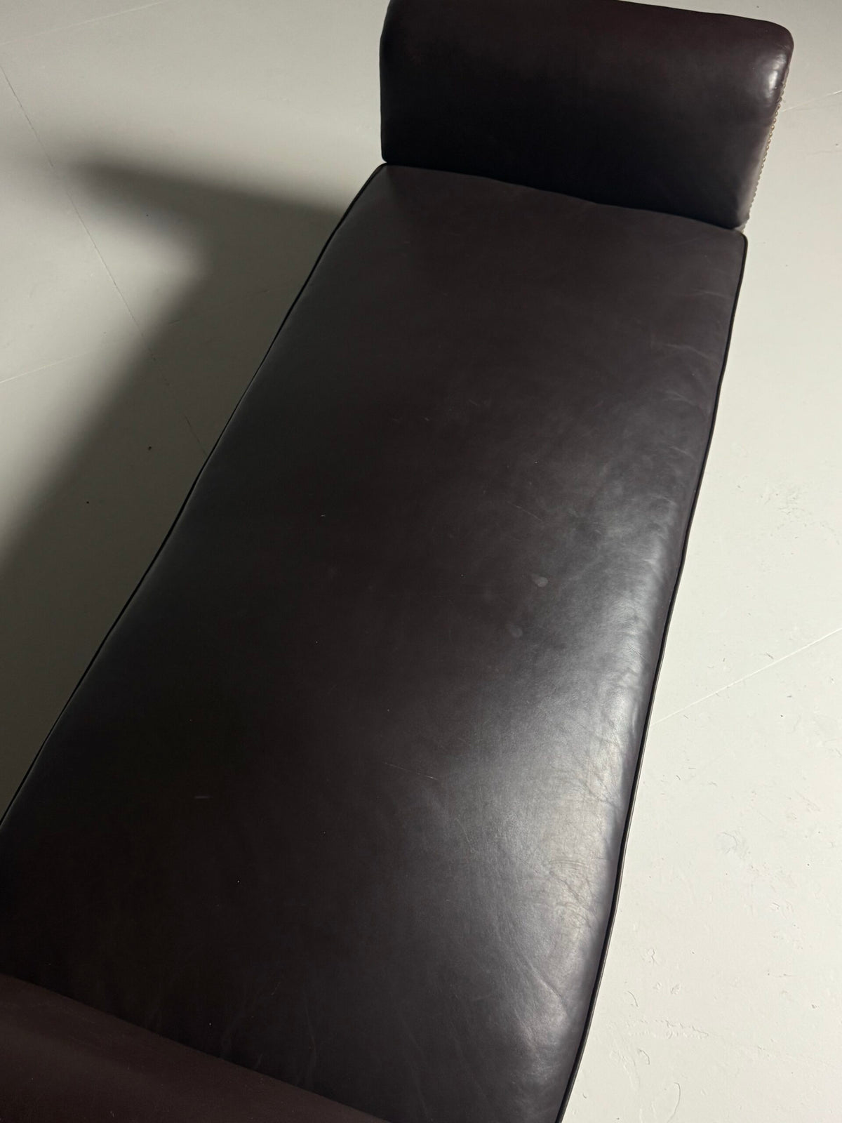 French Chaise Longue with Oak Frame and Brown Leather, photo 6