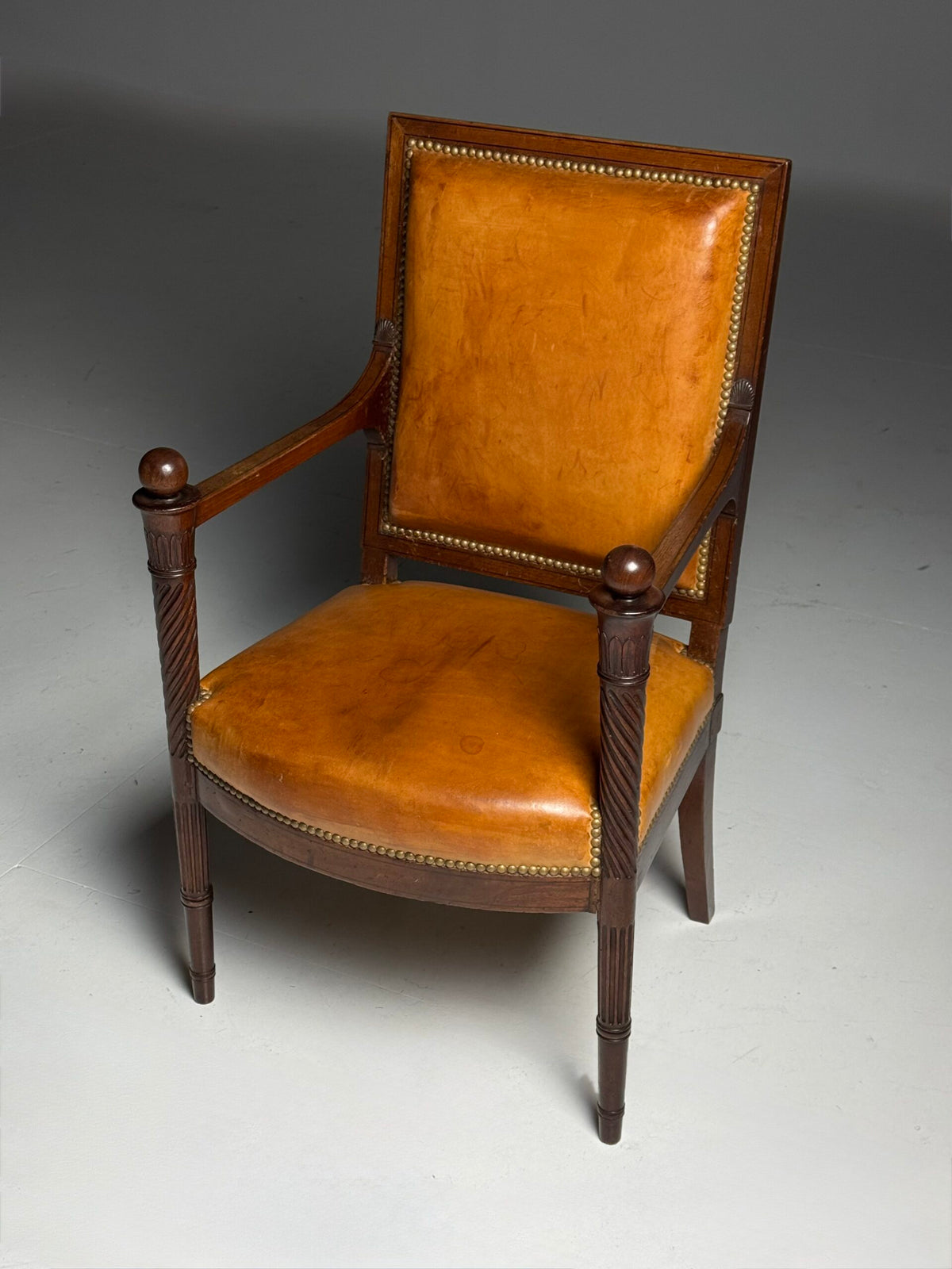 French Leather Armchair with Mahogany Frame, Late 19th Century, photo 3