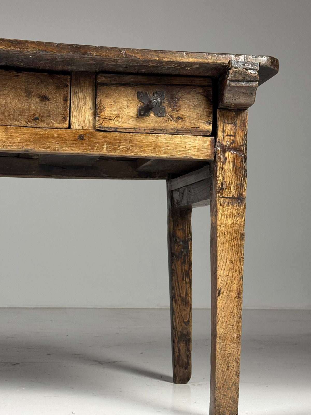 Spanish Walnut Table with Three Drawers, 18th Century, photo 28