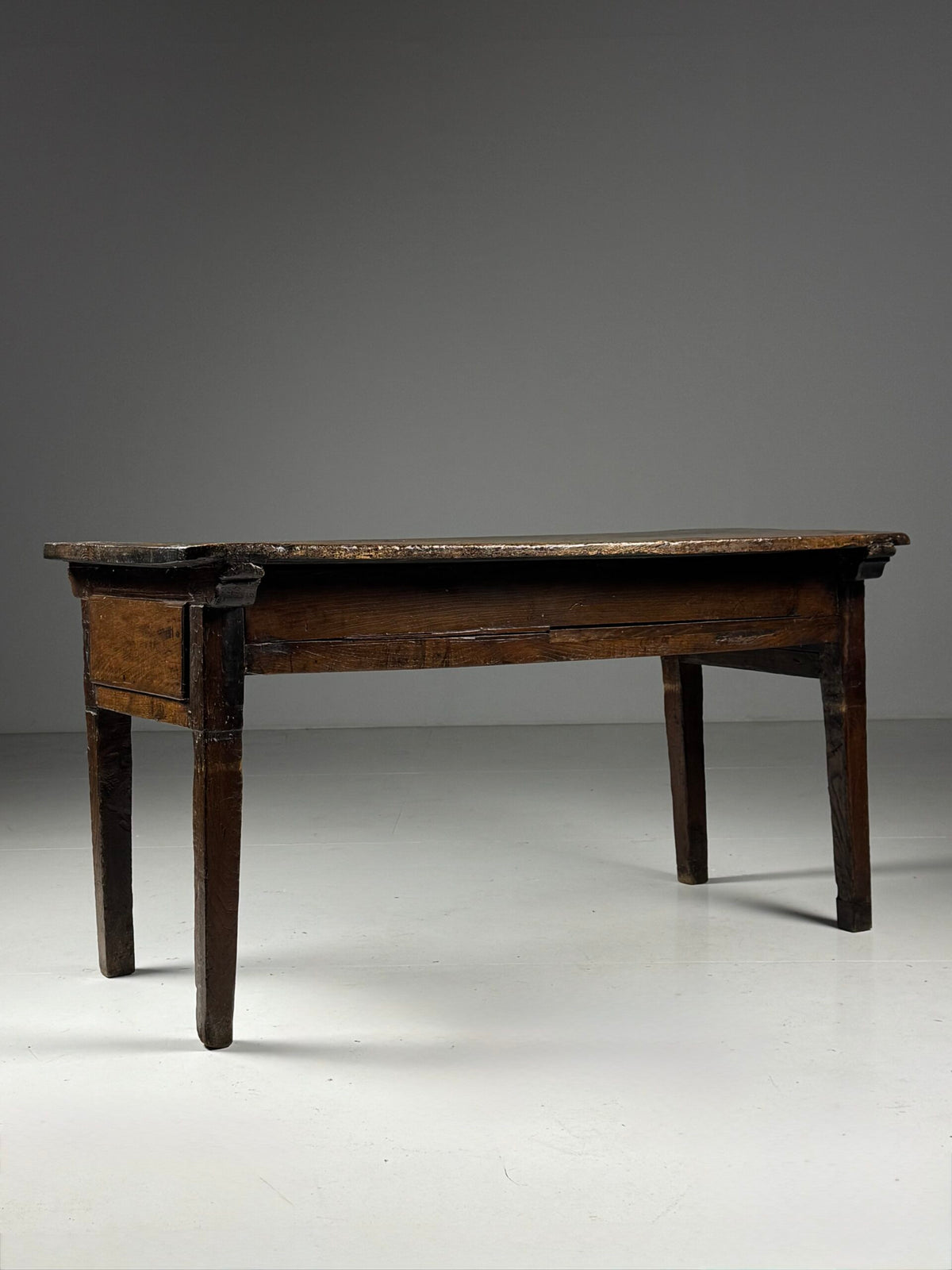 Spanish Walnut Table with Three Drawers, 18th Century, photo 4