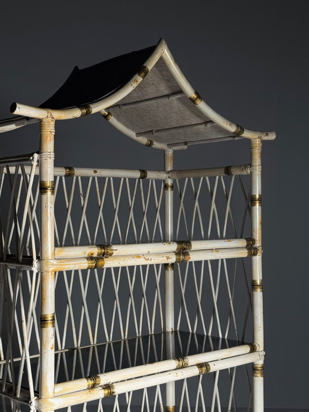Asian Style White Bamboo Bookcase, England c. 1980, photo 10