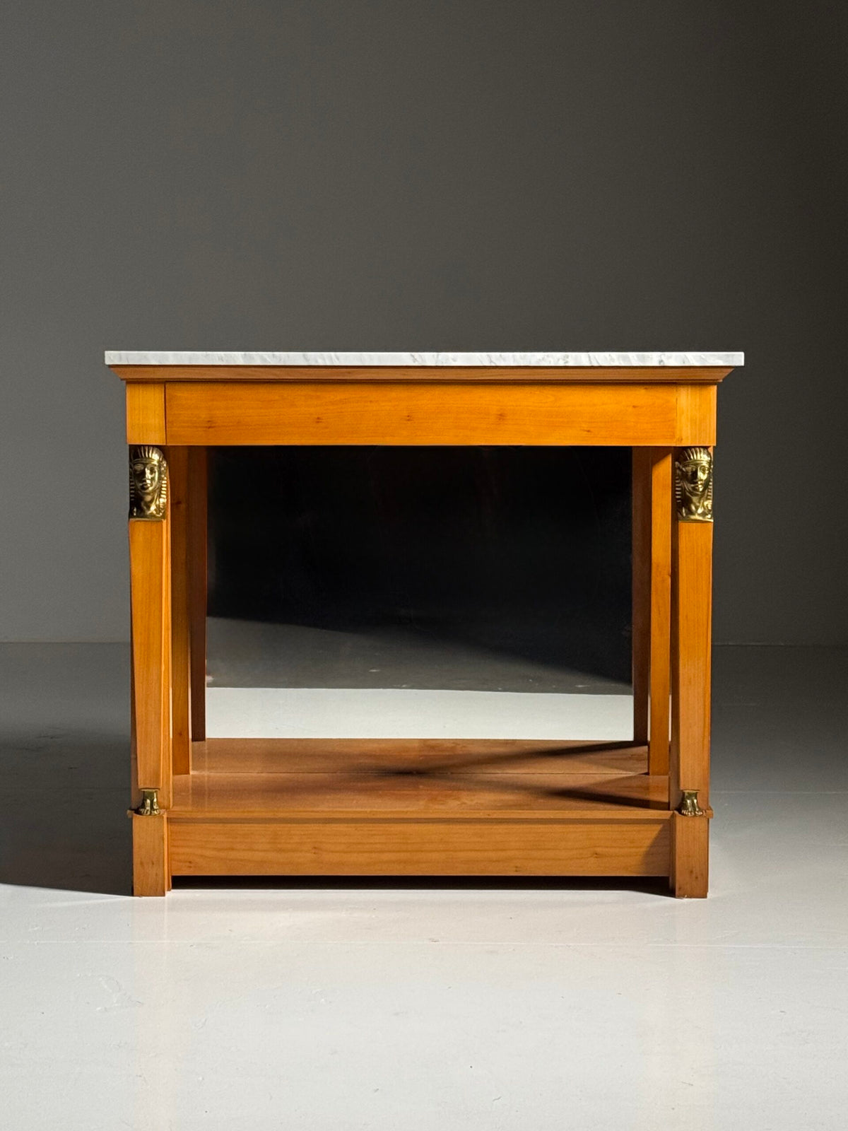 Empire Style Console Table with Marble Top and Sphinx Mounts, photo 3