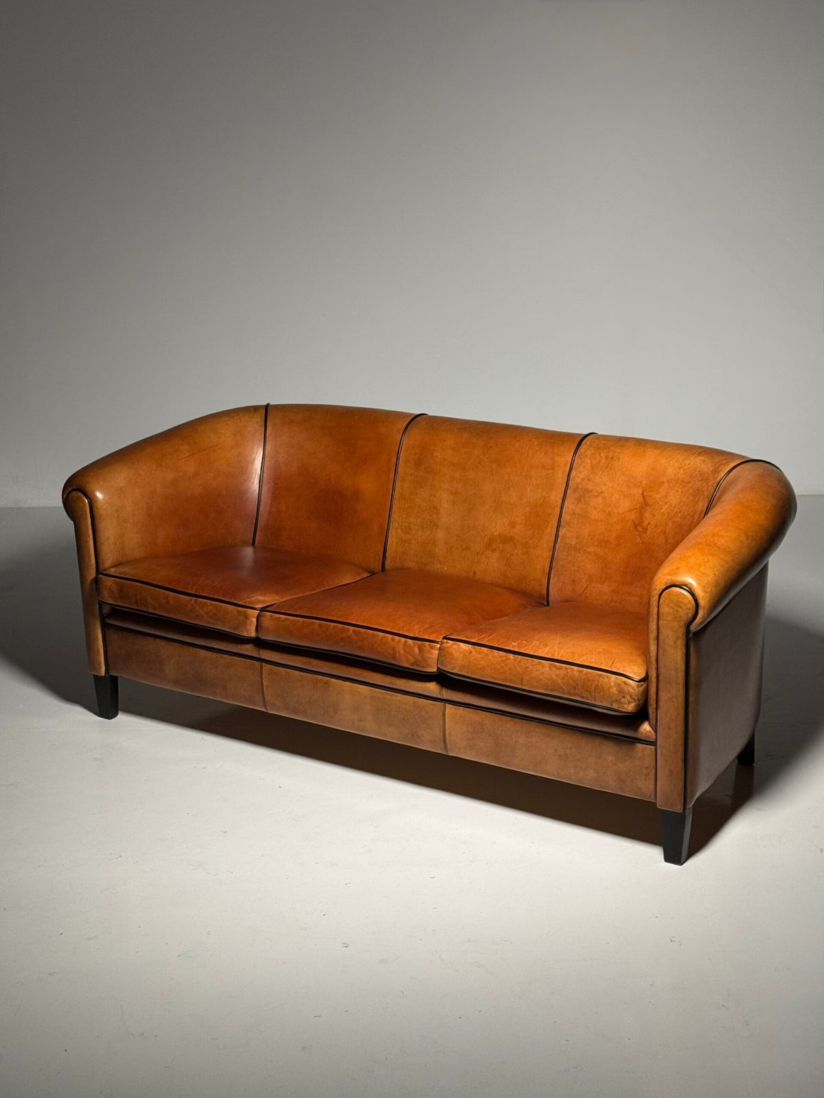 Spacious Three Seater Sheepskin Leather Sofa, photo 35