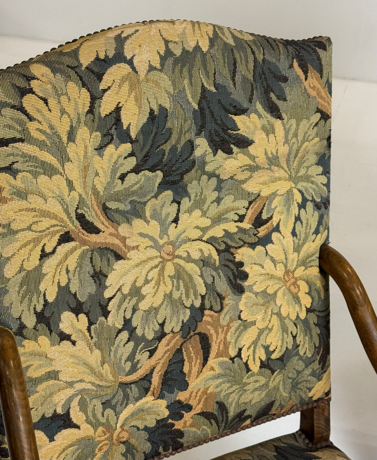 Pair of Os de Mouton Armchairs in Oudenaarde Tapestry Style, photo 21
