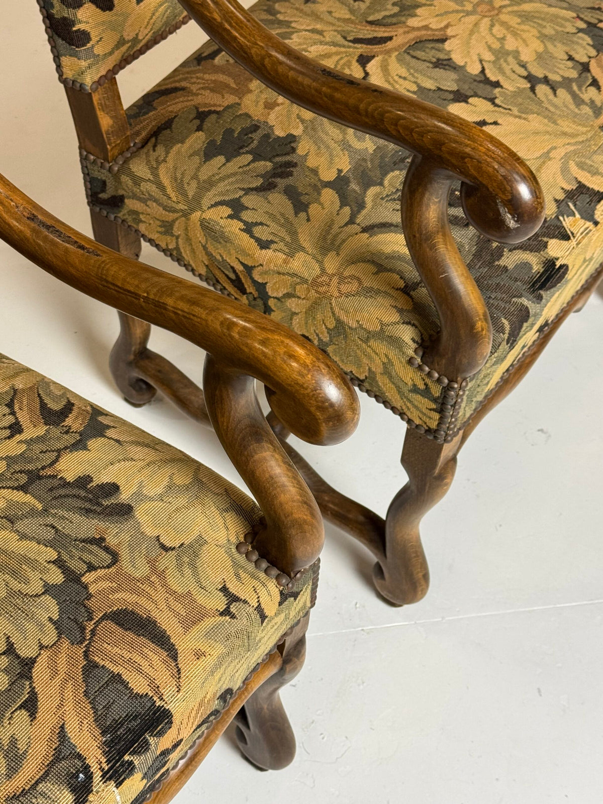 Pair of Os de Mouton Armchairs in Oudenaarde Tapestry Style, photo 20