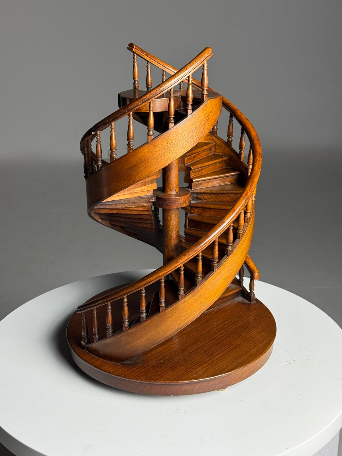 Mid 20th Century Mahogany Double Spiral Staircase Model, photo 16