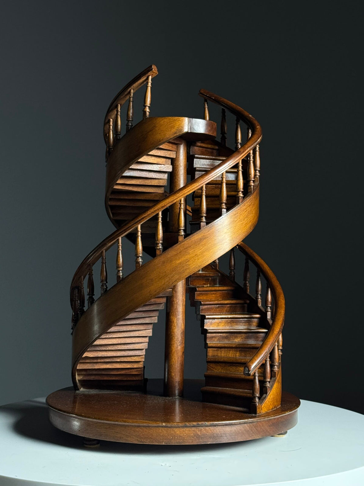 Mid 20th Century Mahogany Double Spiral Staircase Model, photo 3