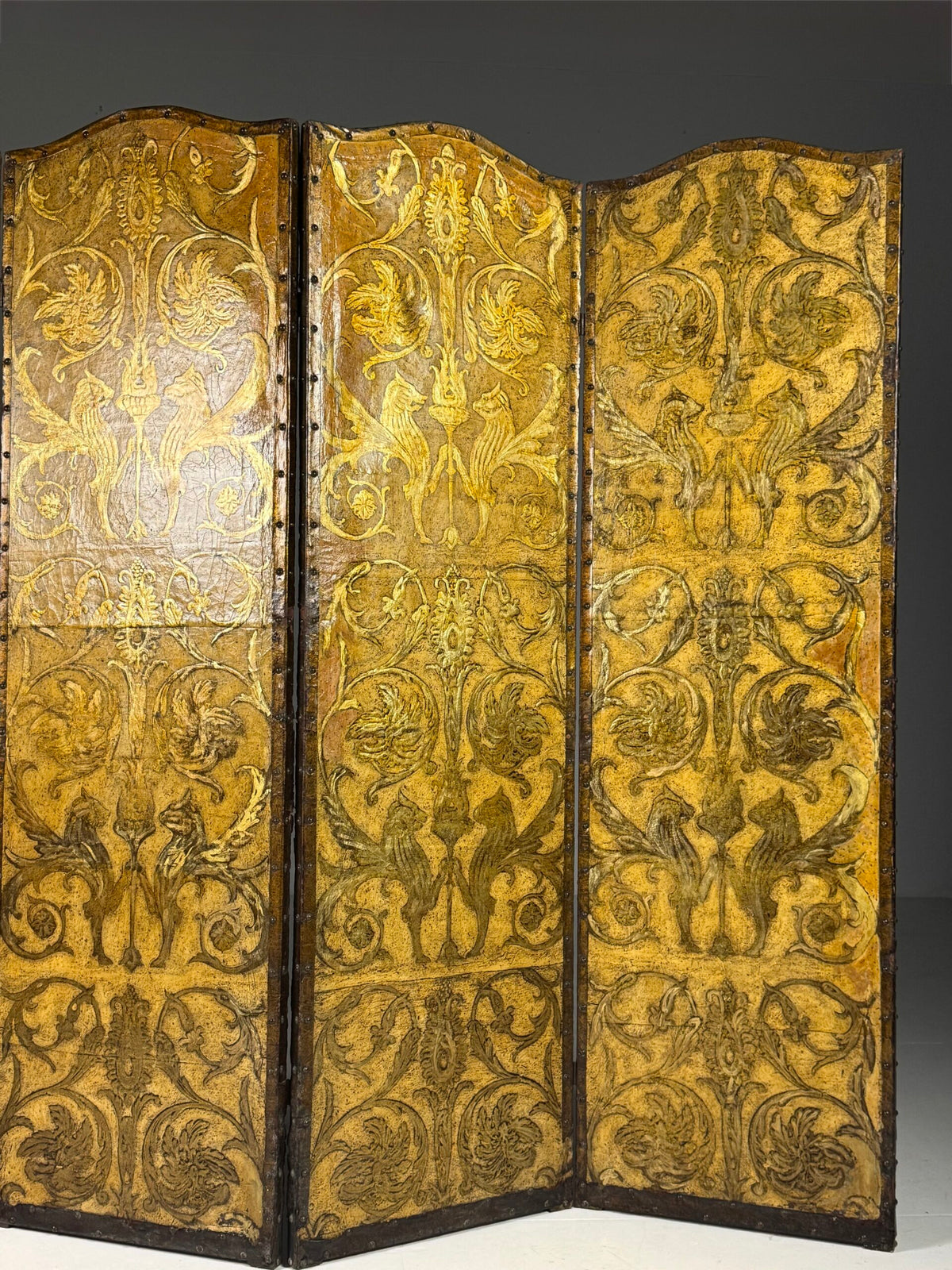 19th Century French Yellow Leather Folding Screen, photo 20