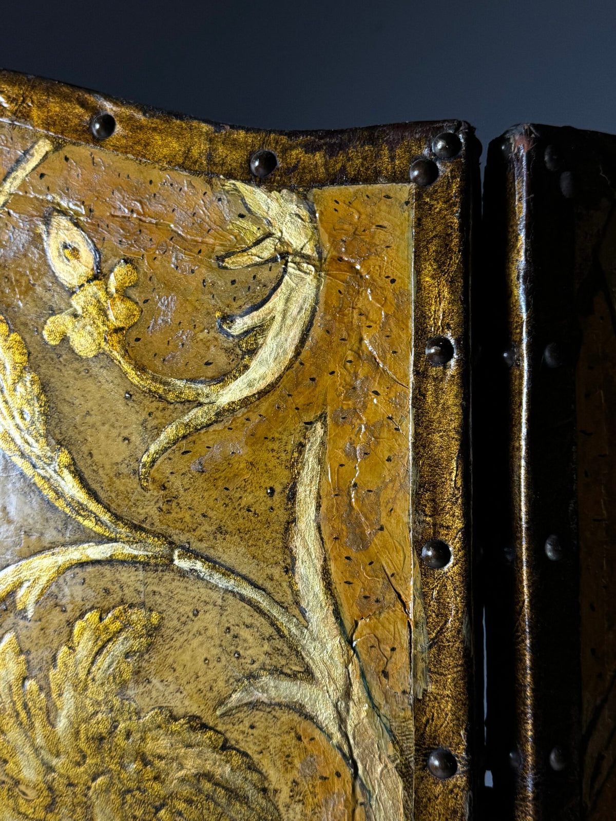 19th Century French Yellow Leather Folding Screen, photo 11